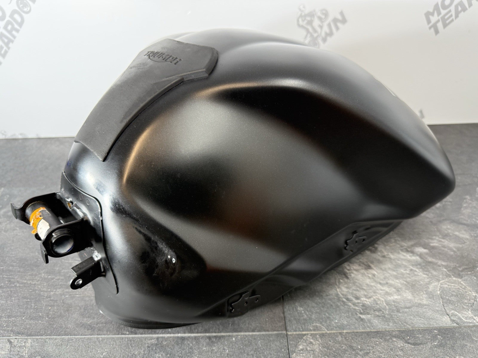 a365f000-f131-468b-8483-0e5aa173f939