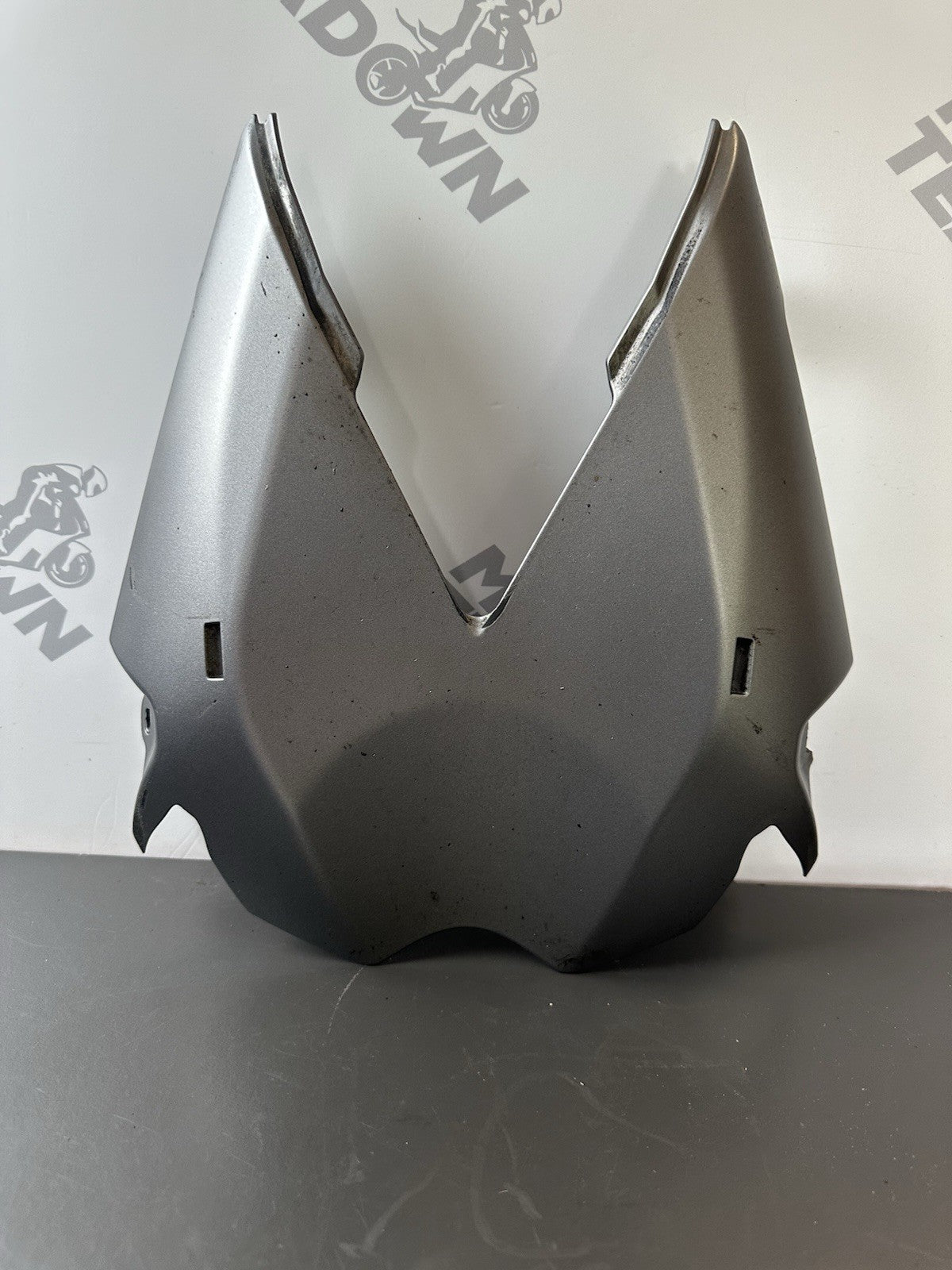 Undertray frame under Panel Triumph Street Triple 675R T2303028 SEE DESCRIPTION