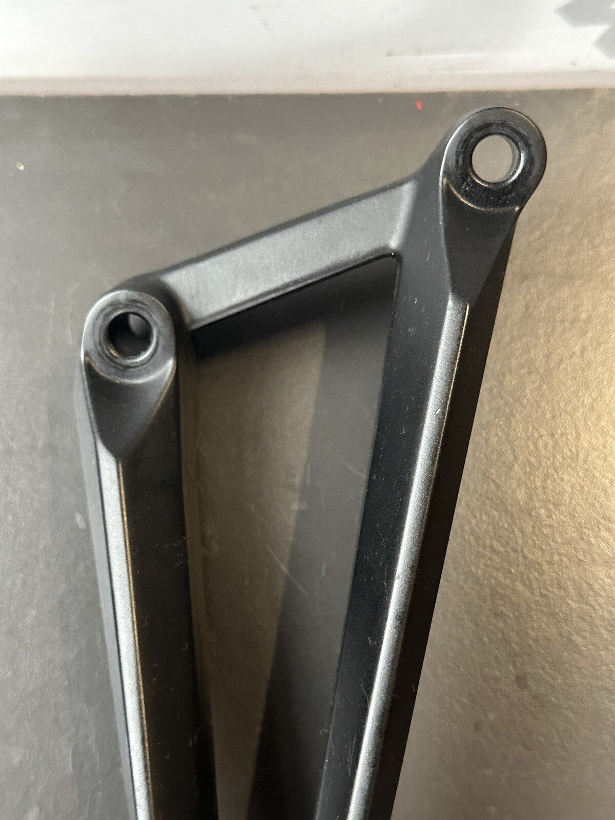 YAMAHA MT-03 Right Rear Foot Hanger YAMAHA MT03 Right Pillion Hanger RT Foot OEM