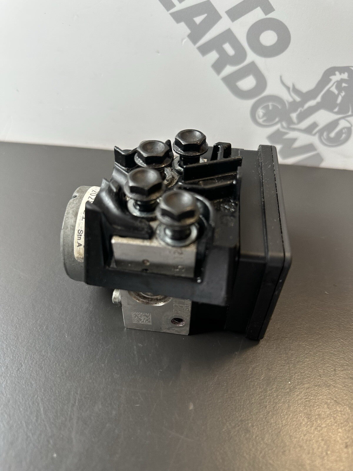 Triumph Street Triple 765S ABS Pump OEM Triumph Street Triple ABS Pump T2025721