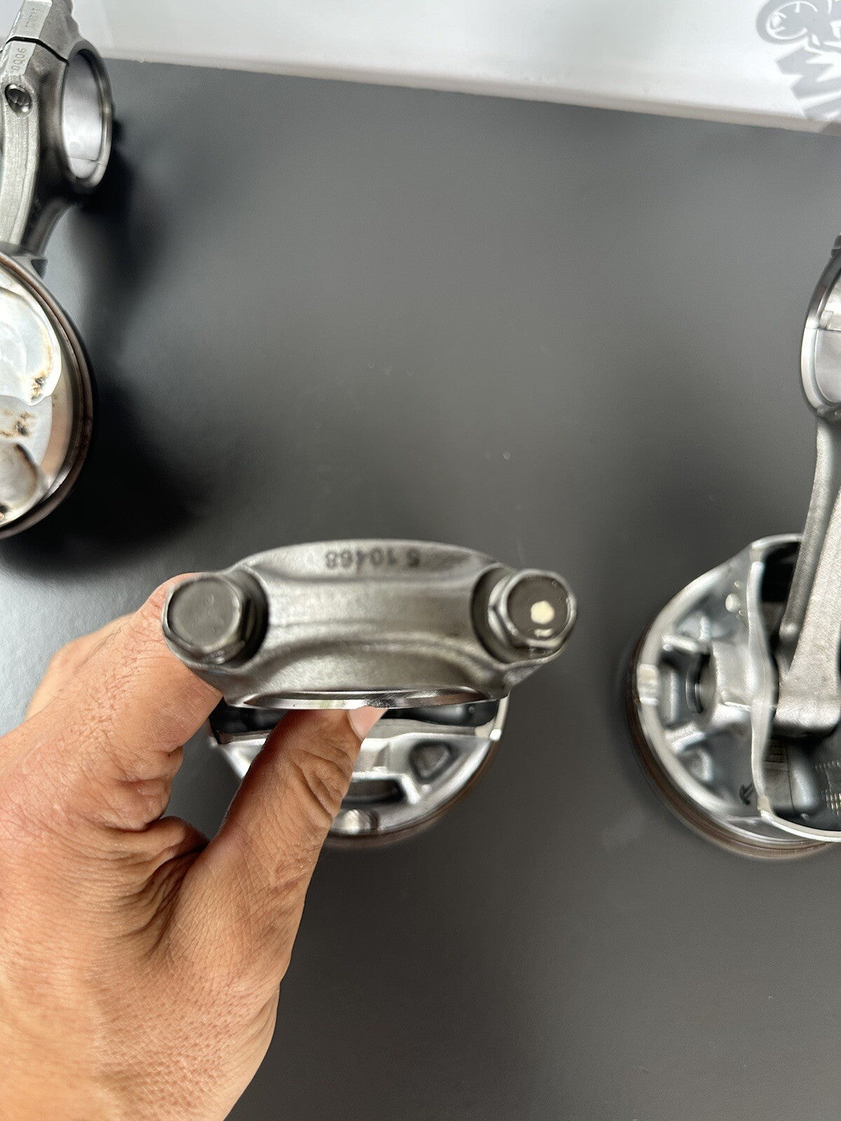 Triumph Speed Triple 1200 RR 2022 pistons READ DESCRIPTION 1200RR Engine Pistons