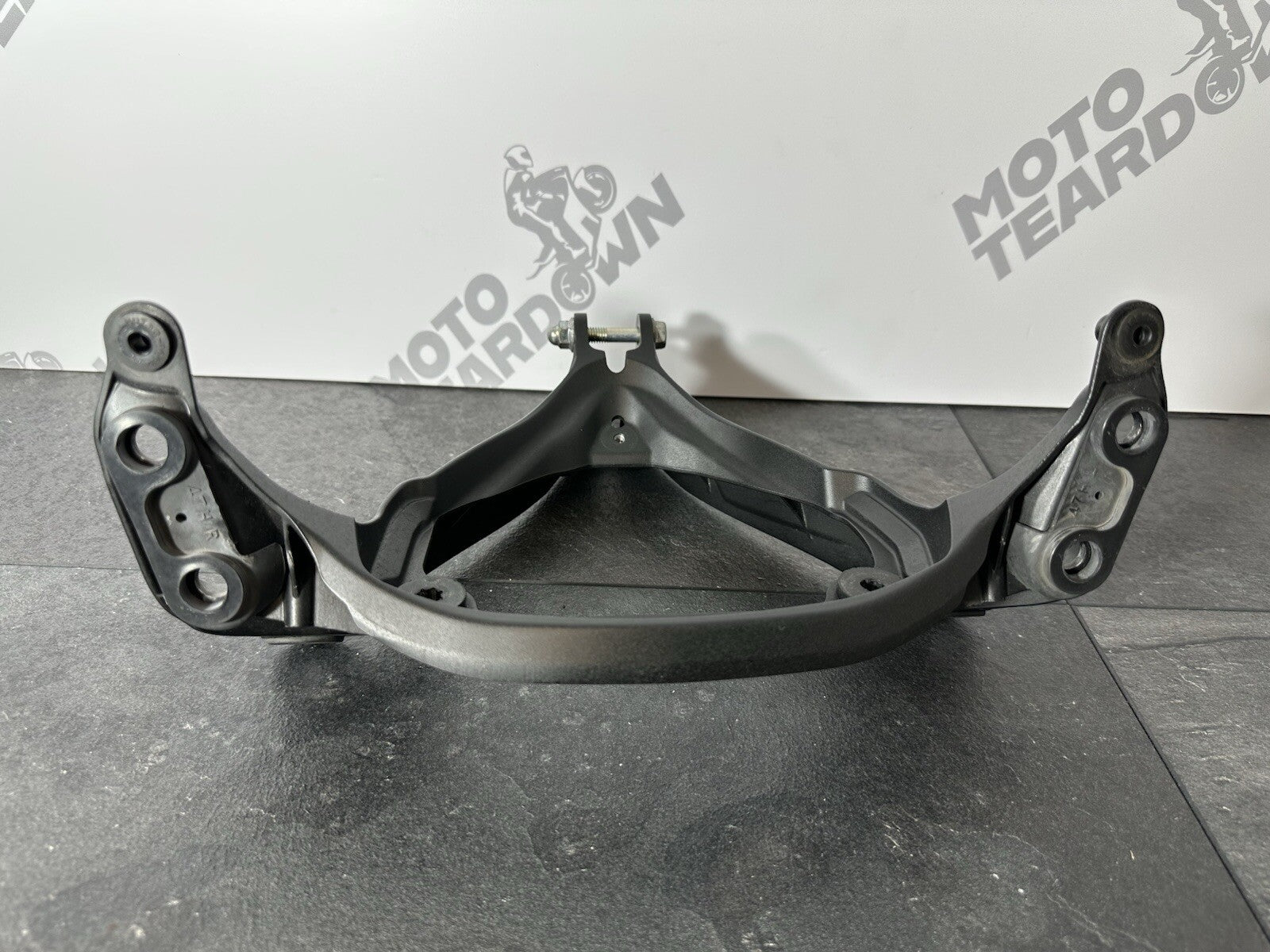 Suzuki GSXR 1000 2014 Clock Stay Speedo Bracket 22774 Miles 2009-2016 OEM