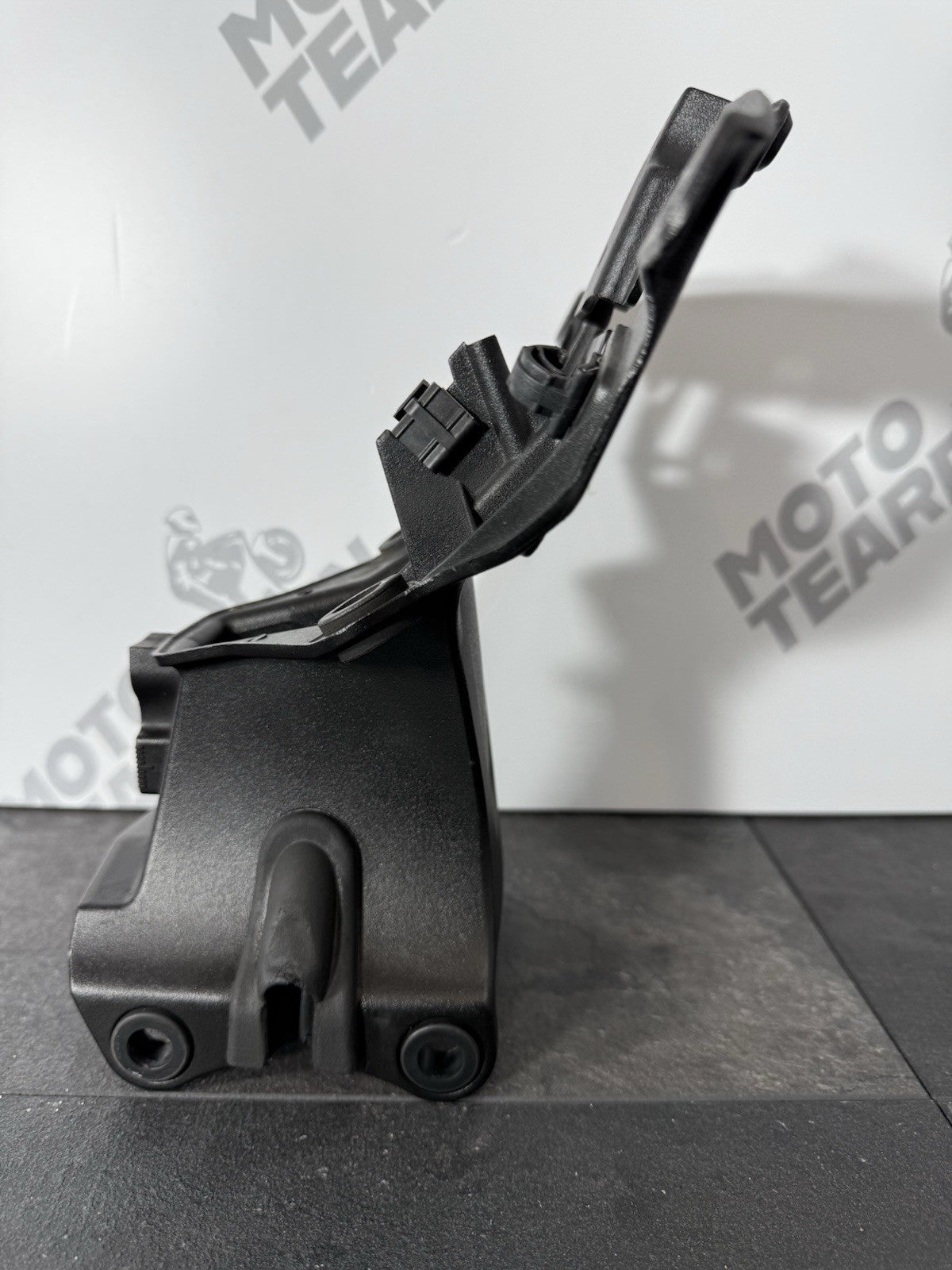 51d64bac-4242-4381-8c9c-401834208572