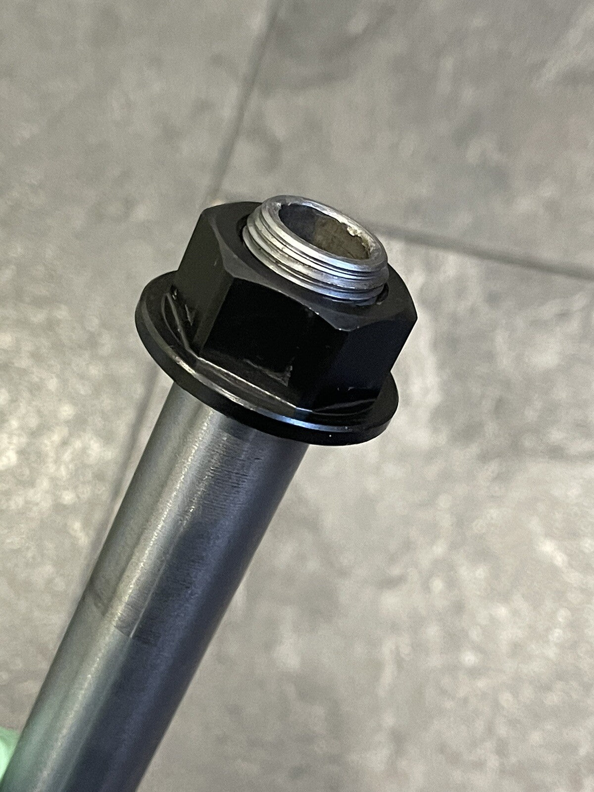 KTM Superduke R 1290 2018 2019 Swingarm Spindle & Bolt Only 8115 Miles OEM