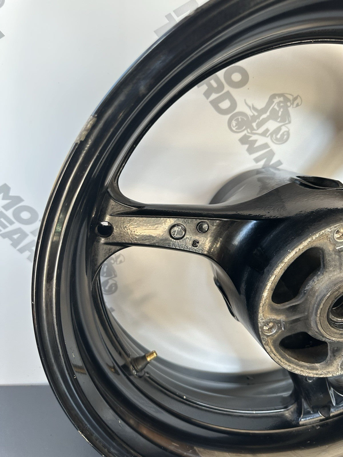 Honda CBR1000RR Rear Wheel Rear Rim 2004 2005 RR4 RR5 CBR1000RR rear Wheel OEM