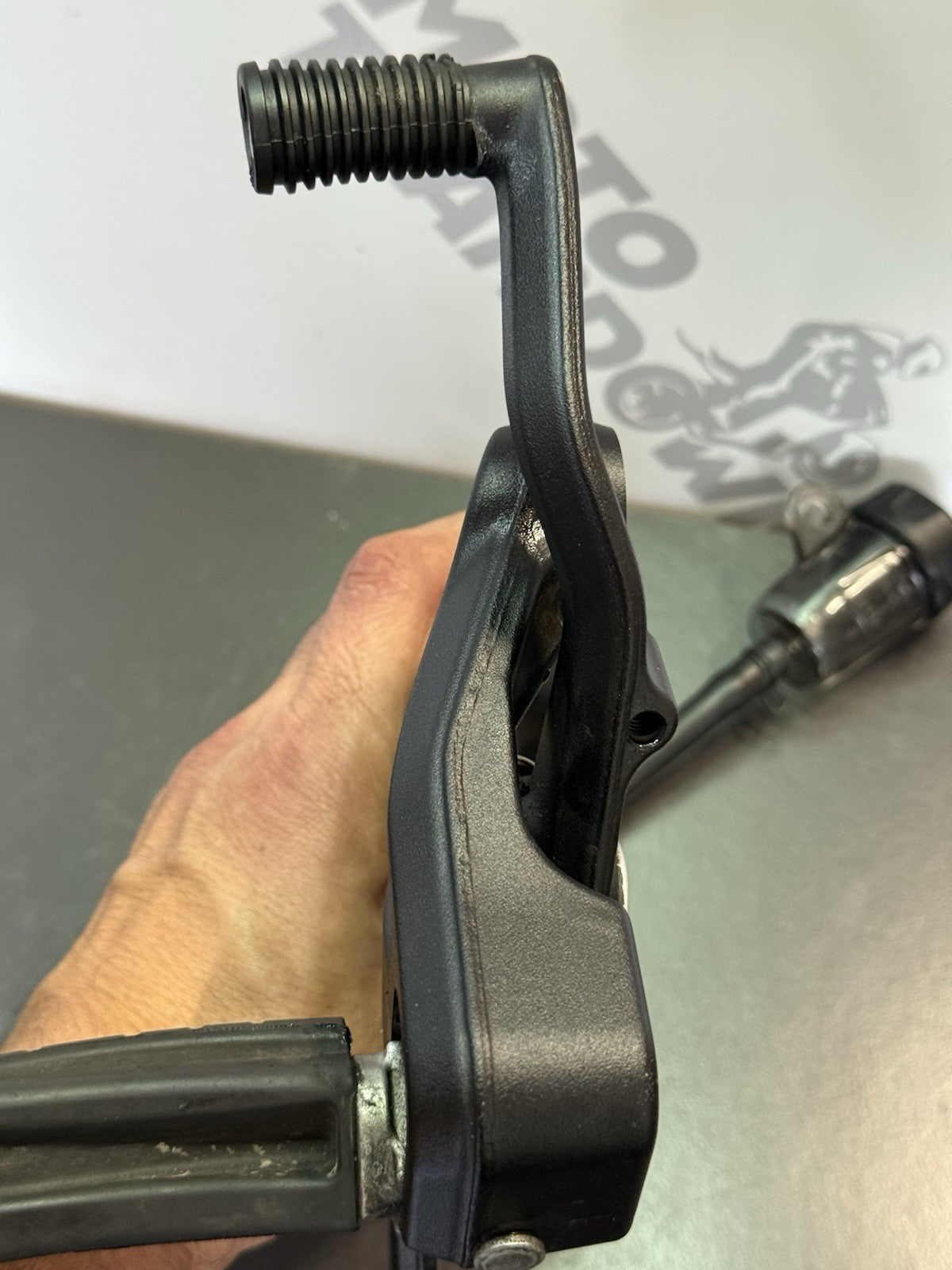 2062ac39-ab52-48d8-a005-37d564a3c2e1