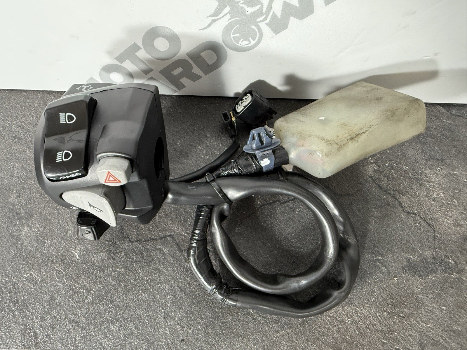 7b751454-90bb-4573-aa43-d086824dc187