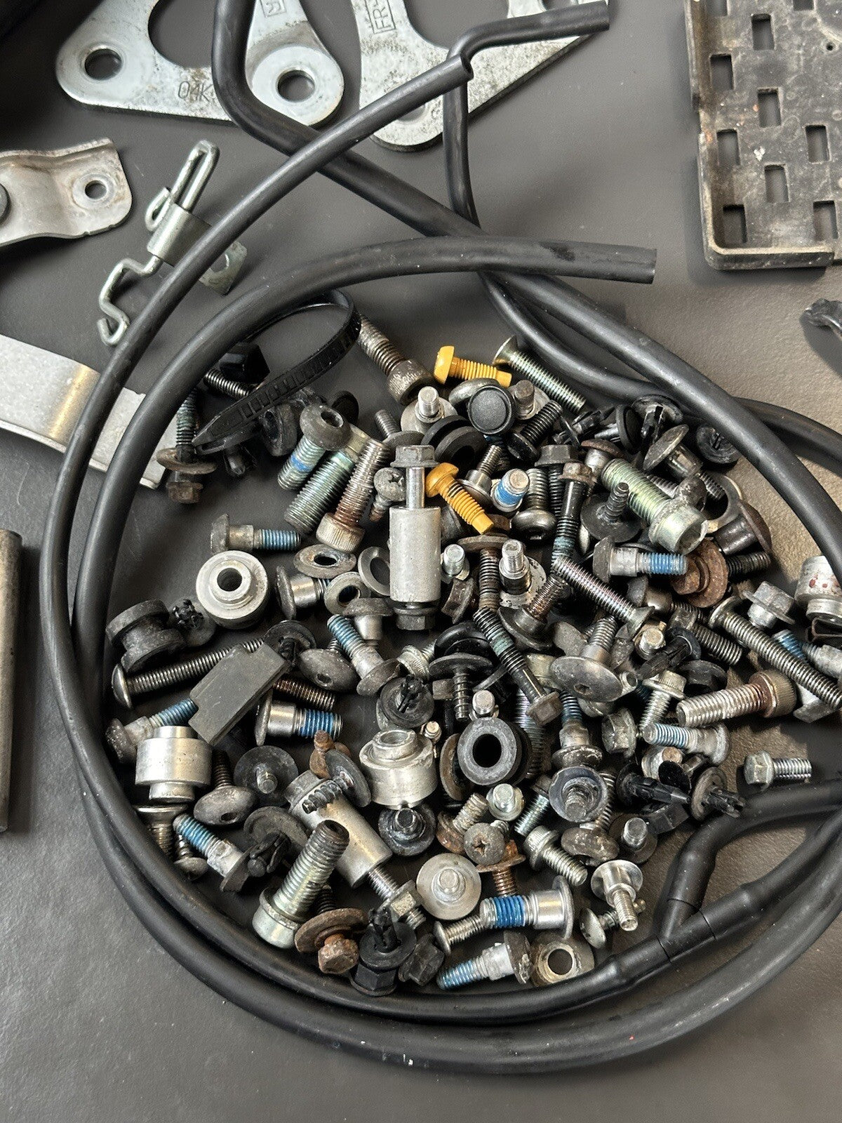 Suzuki GSXR 1000 2010 Nuts Bolts Fixings Job Lot 2009-2016 Only 33,787 Miles OEM