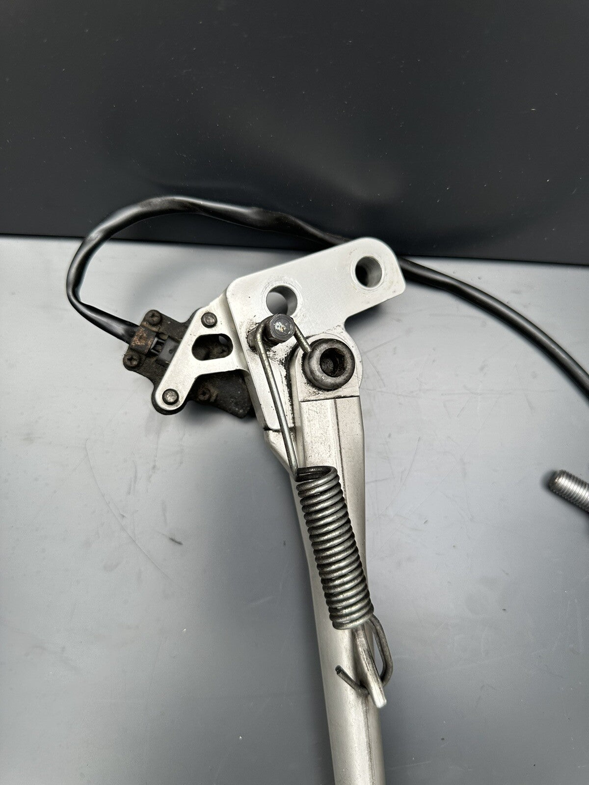 TRIUMPH DAYTONA 675 R KICKSTAND SIDE KICK STAND And Stand Switch 675R Kick Stand