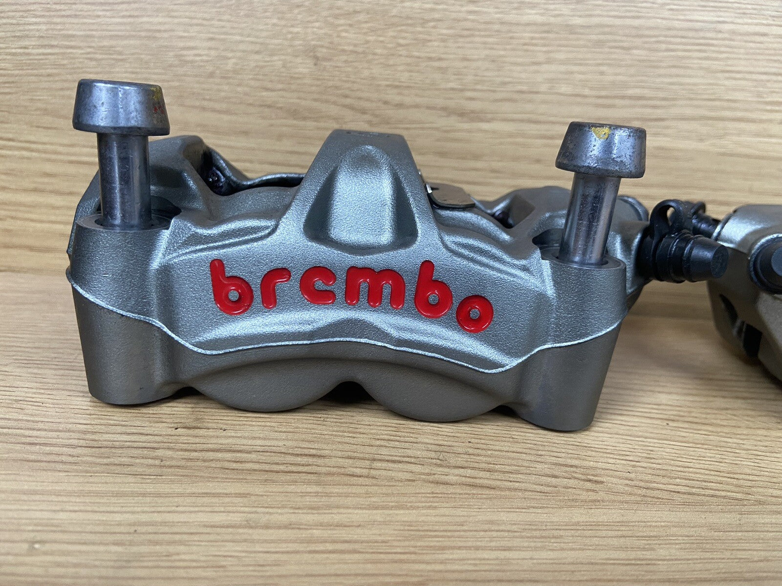 Triumph Street Triple 765 RS BREMBO FRONT BRAKE CALIPERS Brembo Monobloc M50 OEM