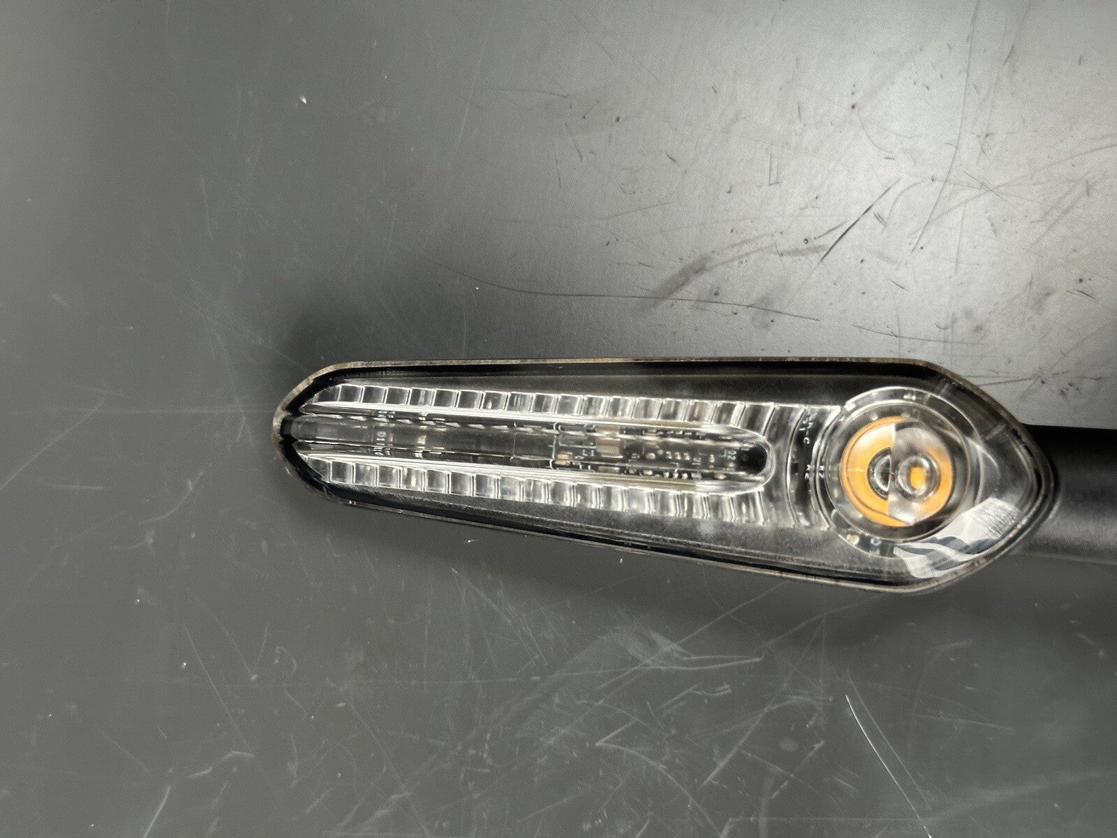 Yamaha Yzf R7 Yzf690 2022 - 2023 Rear Left Side Indicator Rear Left Indicator