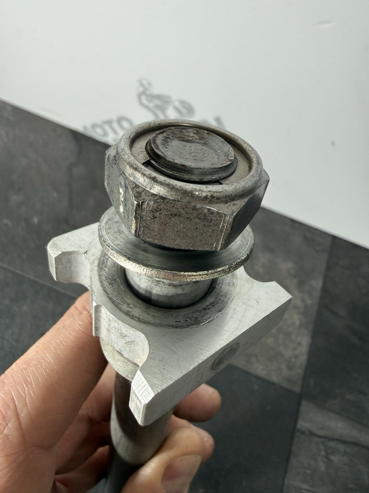 6bc49f31-8e31-40b5-bfab-fcb2535d00c2