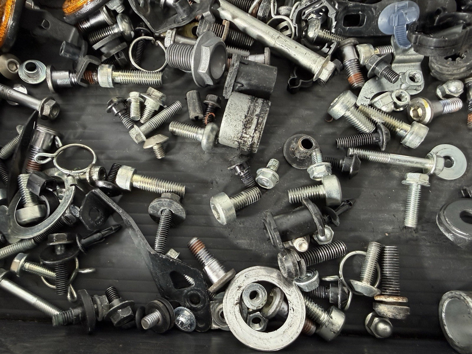 a74c1bf4-ada2-45ff-9e51-8b4a04e2d30b