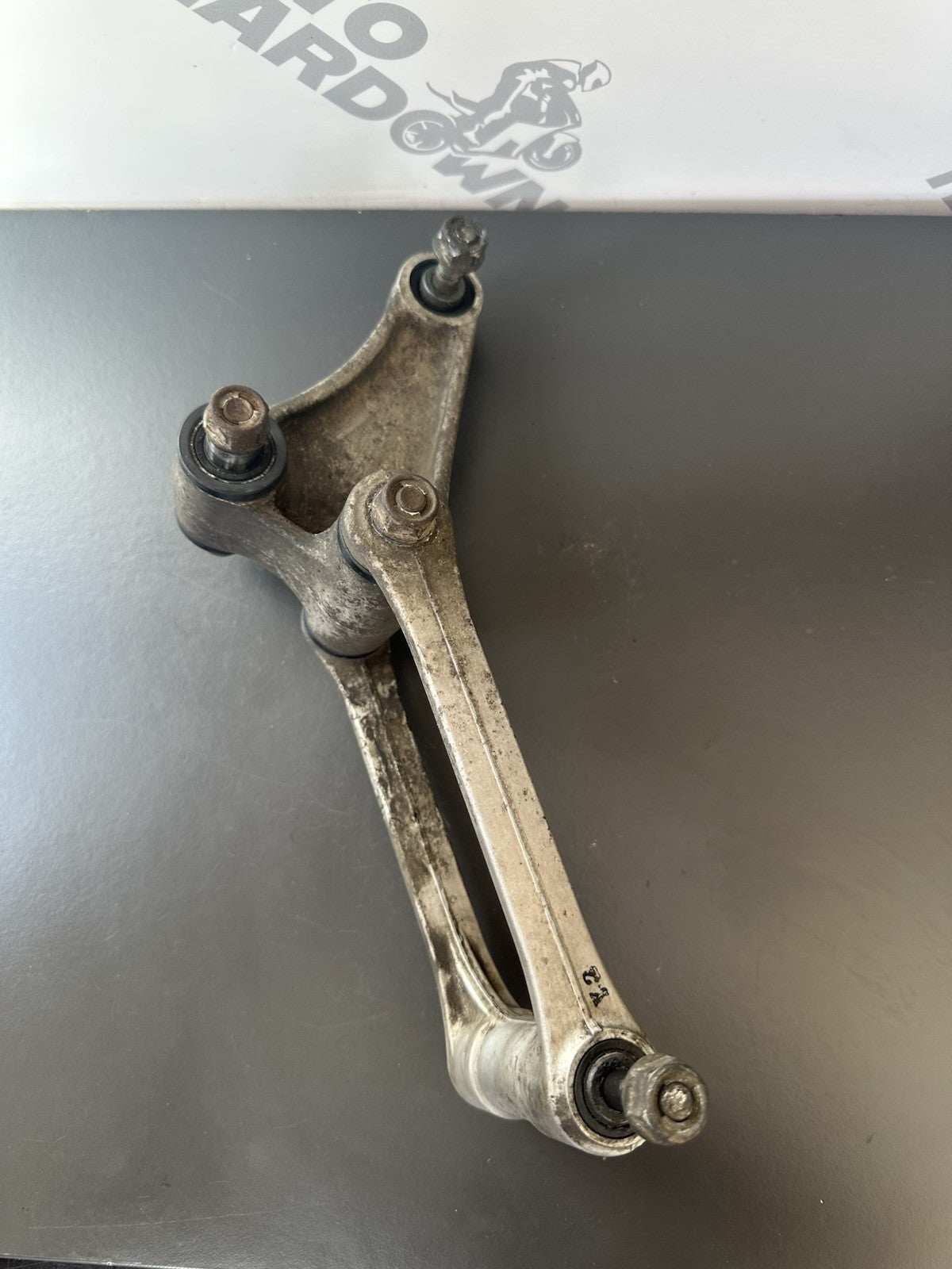 Honda CBR 1000 RR 2004 2005 Rear shock bottom linkage rod 52465-MEL-000 OEM