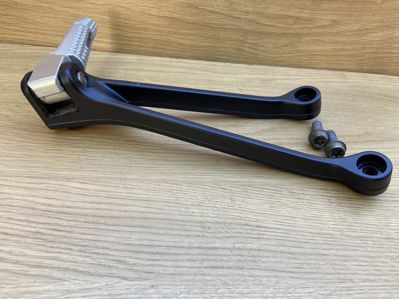BMW S1000R Right pillion footrest and mount 8542026 OEM 2015 S1000R RT Pillion