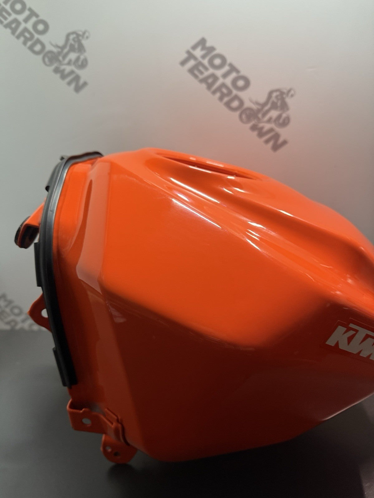 84803144-3204-4fd8-a0ff-540b8858e220