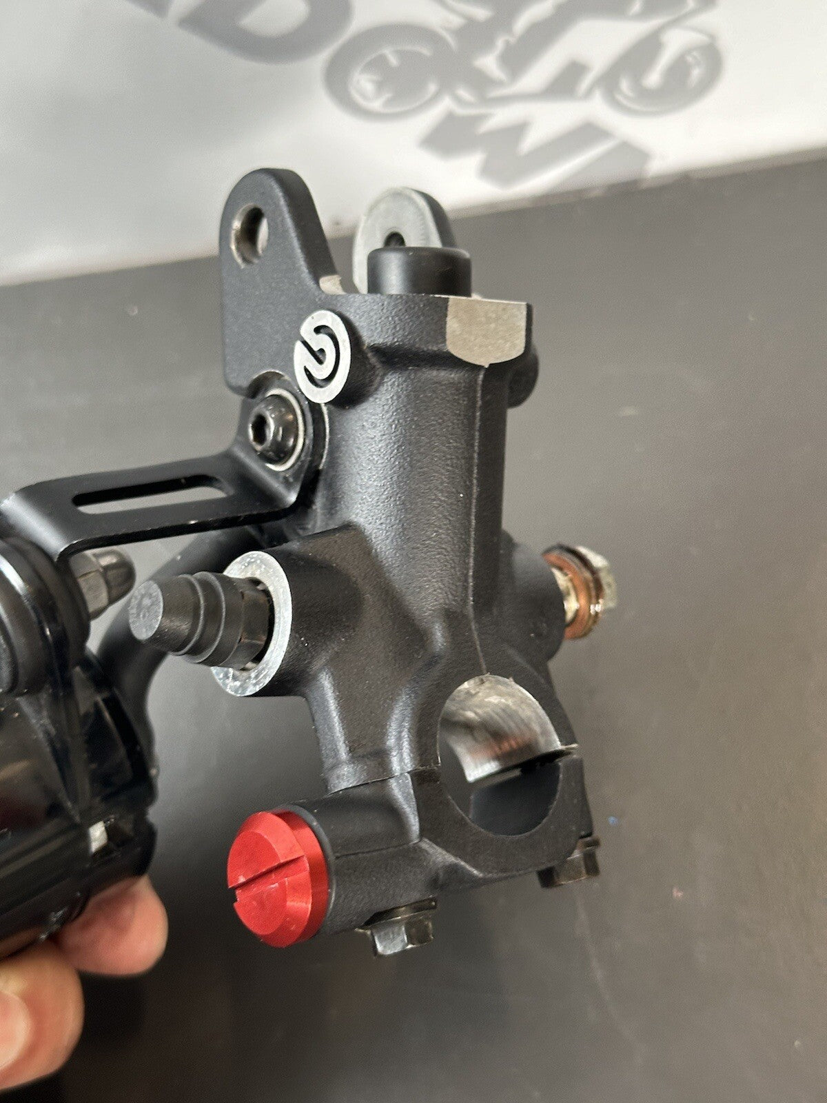 Aprilia Tuono V4 1100 Factory 2017 BREMBO Brake Mastercylinder 9105 Miles RSV4