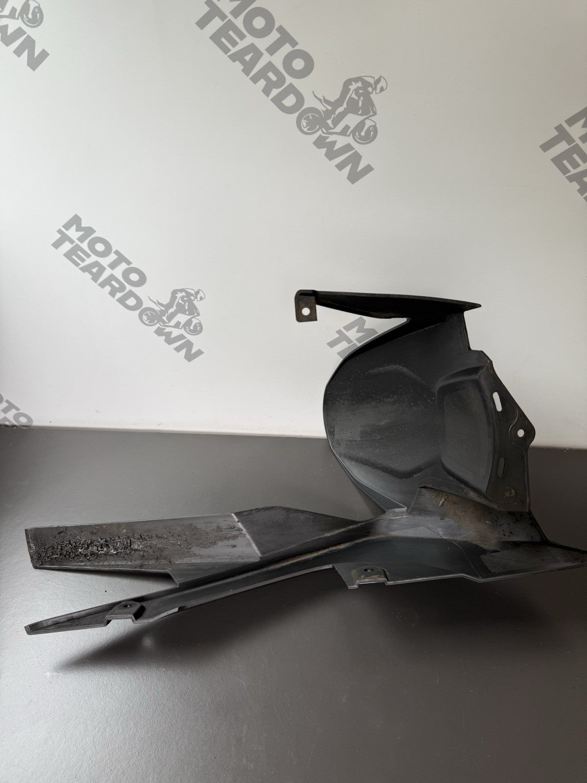 SUZUKI GSXS 125 2017-2021 REAR MUDGUARD HUGGER Rear Mudguard OEM Rear Fender