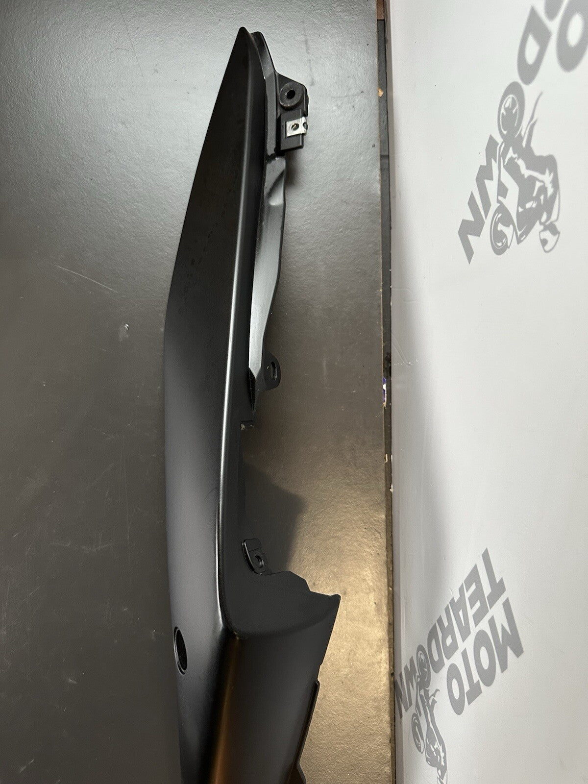 Yamaha MT03 MT-03 Left Rear fairing panel rear left wing Panel 1WD-F1711-00 OEM