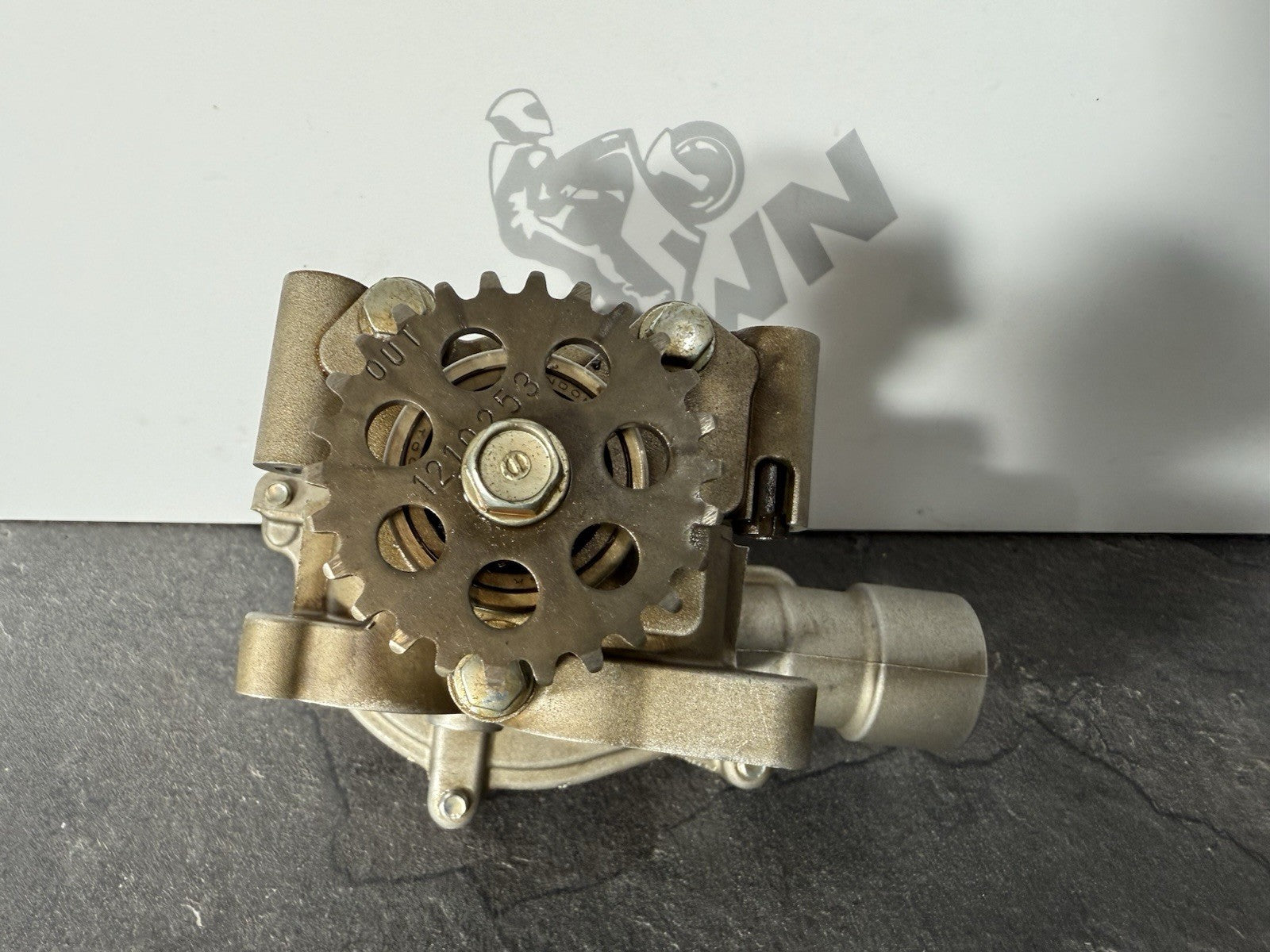 Triumph Street Triple 765 R 2017 Oil Pump Assembly 18498m 2018-2021 OEM