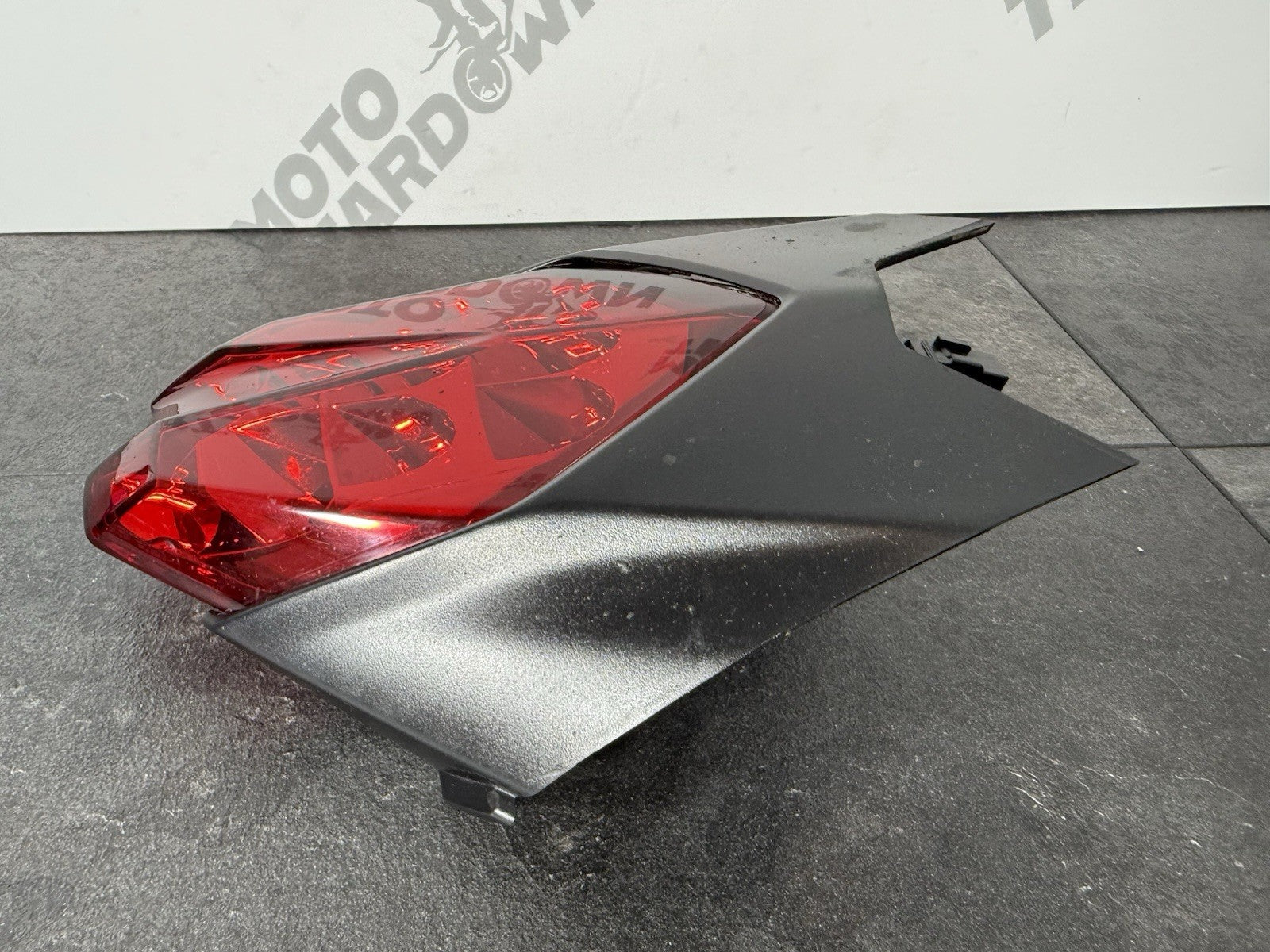 b3aa3040-b940-4fd0-92af-adc52a5d102f