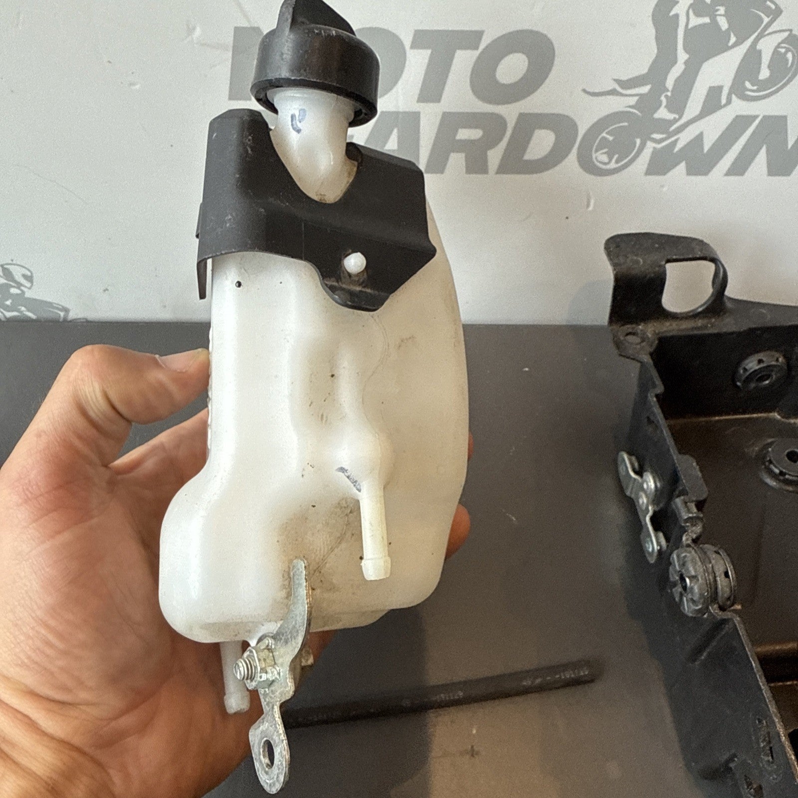 c3bd3833-d7d8-4856-a6d9-543cf75850e7