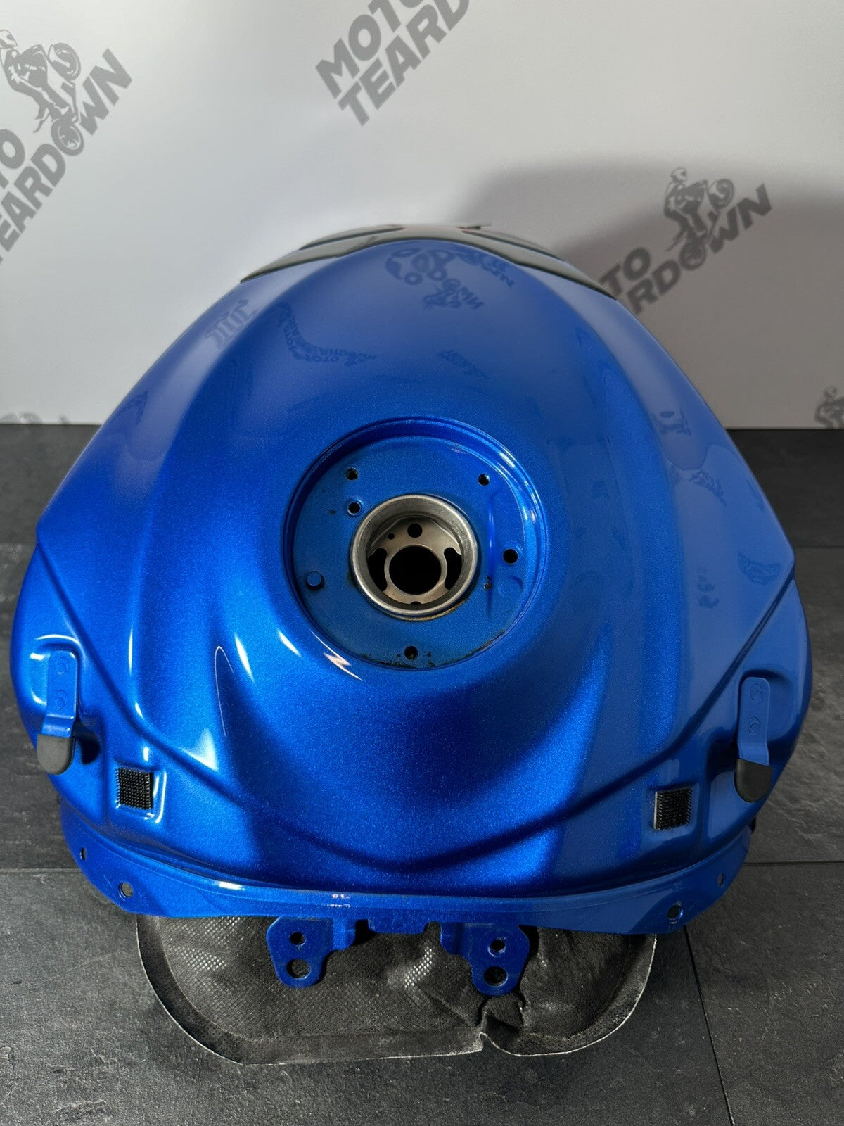 Suzuki GSXR 1000 2014 Fuel Tank Petrol Tank 22774 Miles 2009-2016 OEM *UK ONLY*