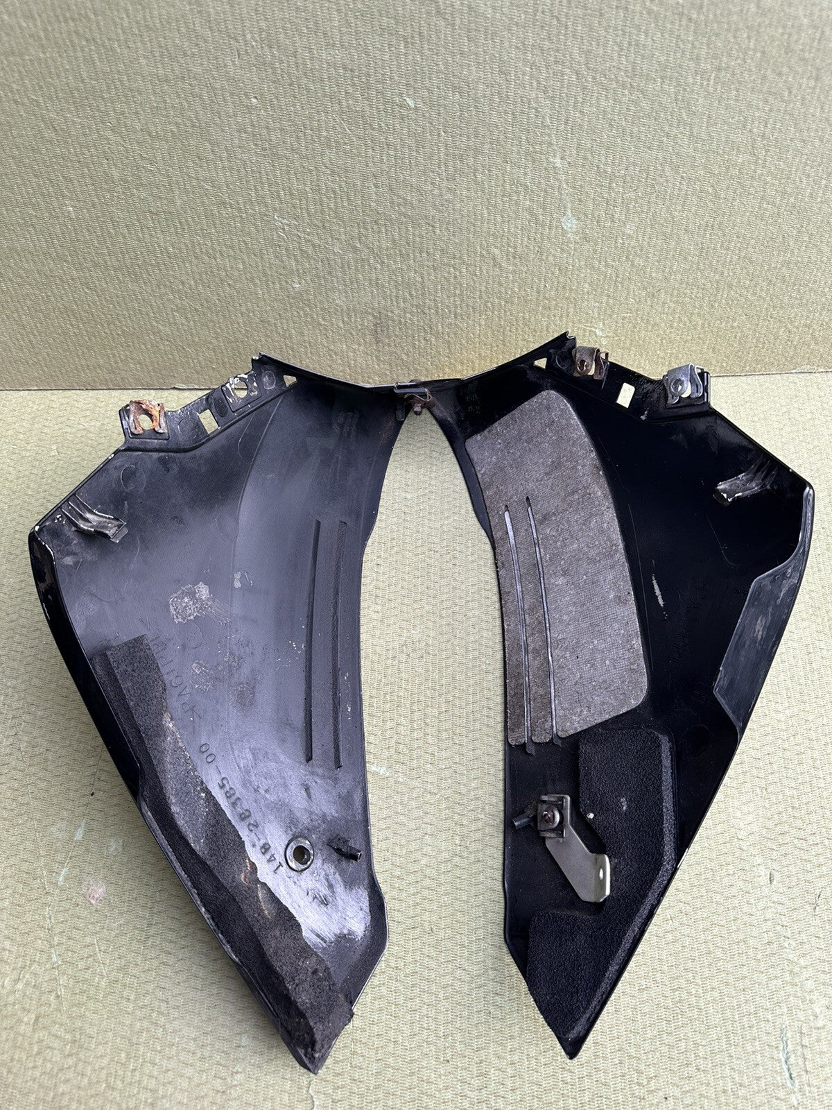 YAMAHA YZF R1 lower Belly Pan fairing 2009-2014 14B-28360 14B-28385 OEM R1 Belly