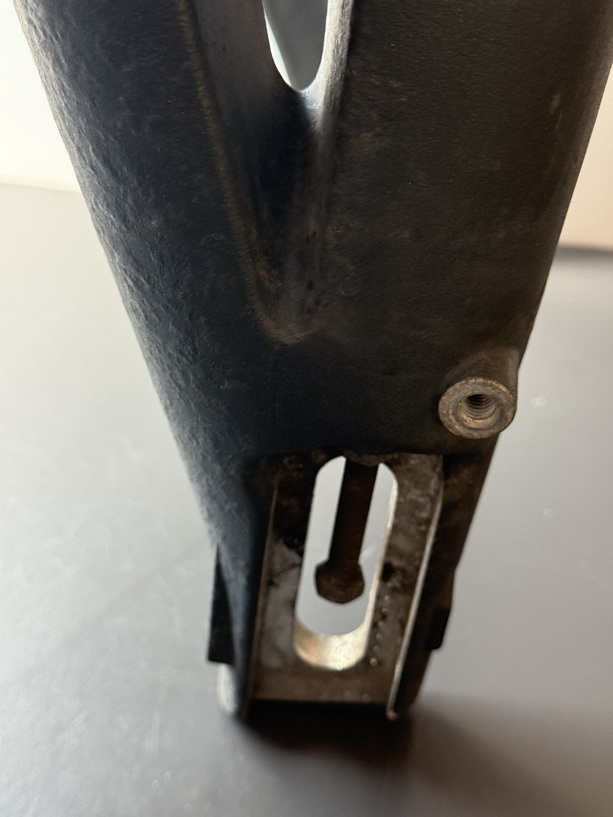 TRIUMPH STREET TRIPLE 675R SWINGING ARM SWING ARM 675R Swing Arm 2008-2011 OEM