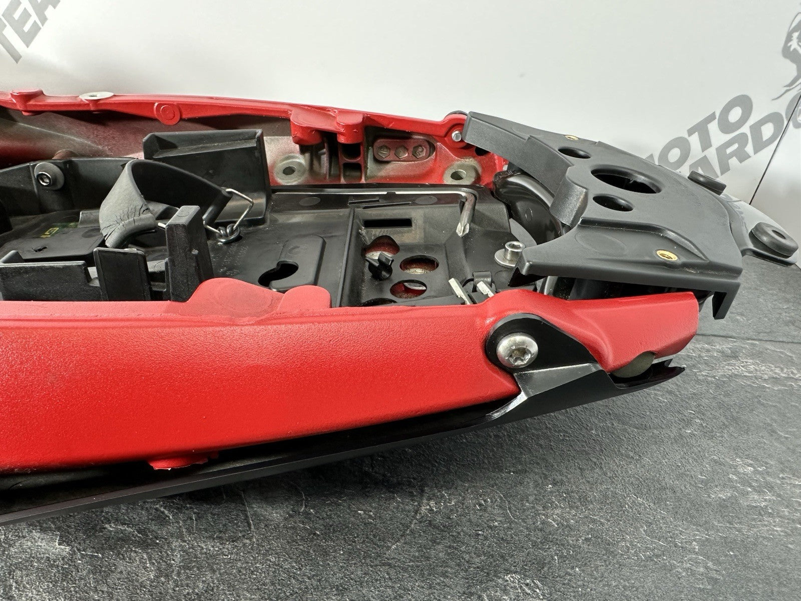 Triumph Street Triple 675 R 2015 Subframe Rear Frame 2013-2016 16470 Miles OEM