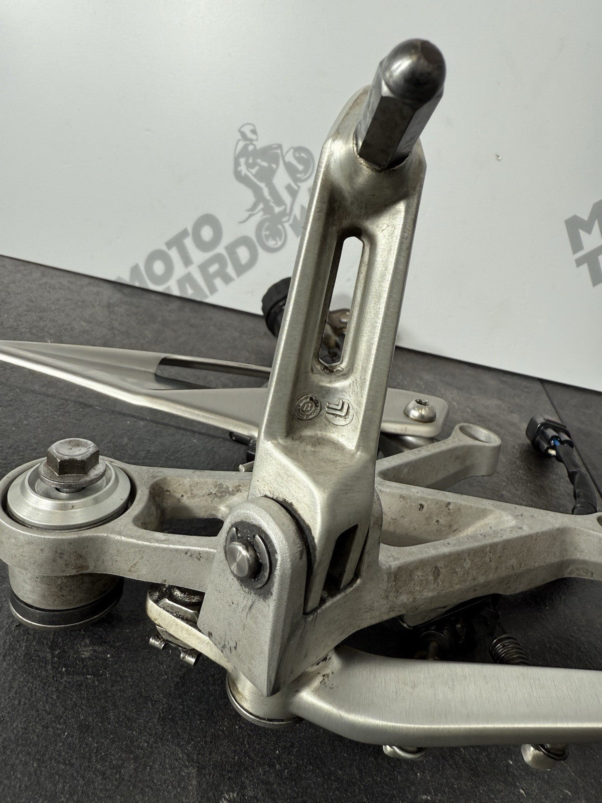 d897439c-1da0-4658-b330-73b51a089c81