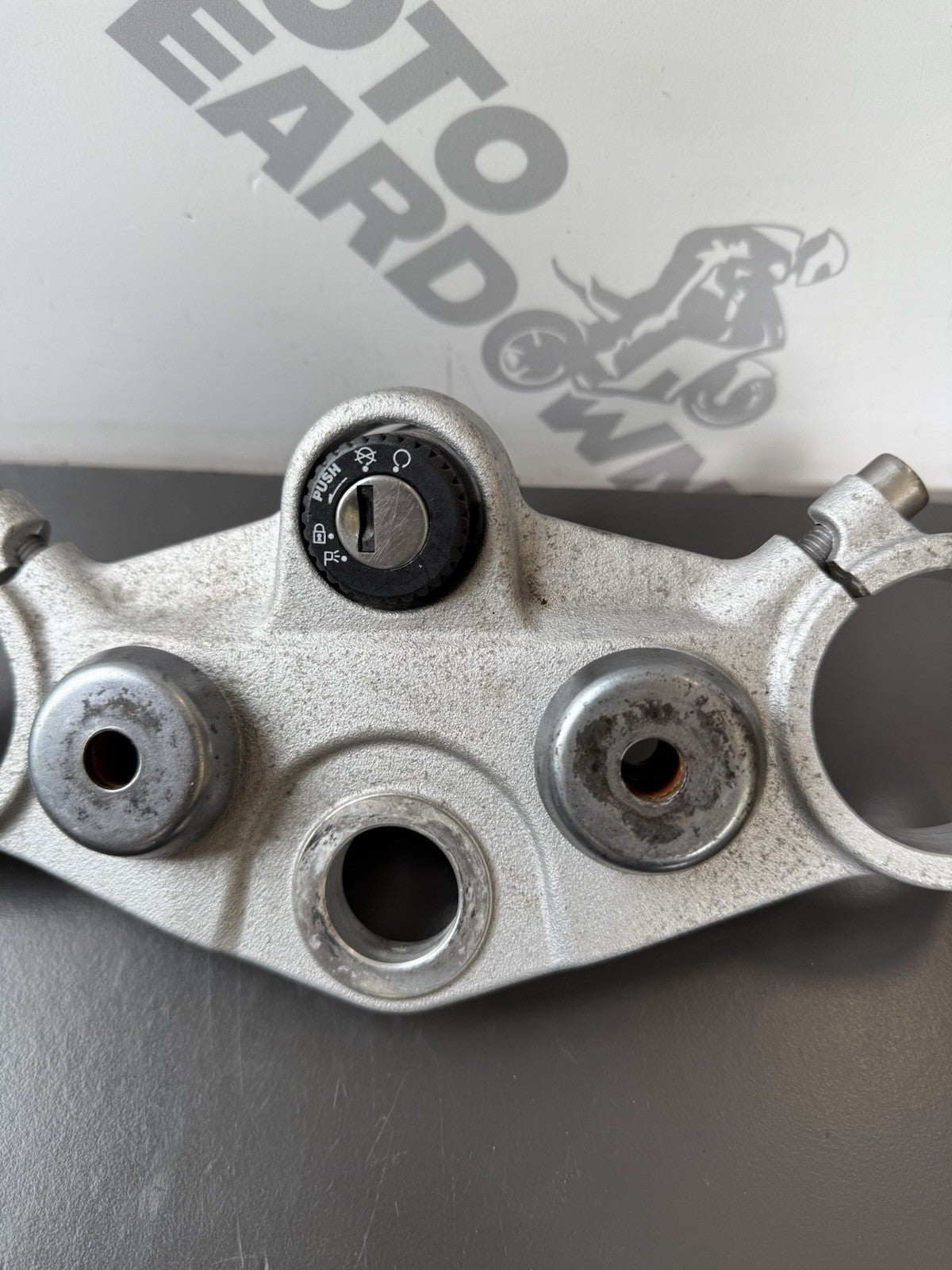 Triumph Street Triple 675R Top Yoke Upper Clamp Top Clamp 2008-2011 SEE DETAILS