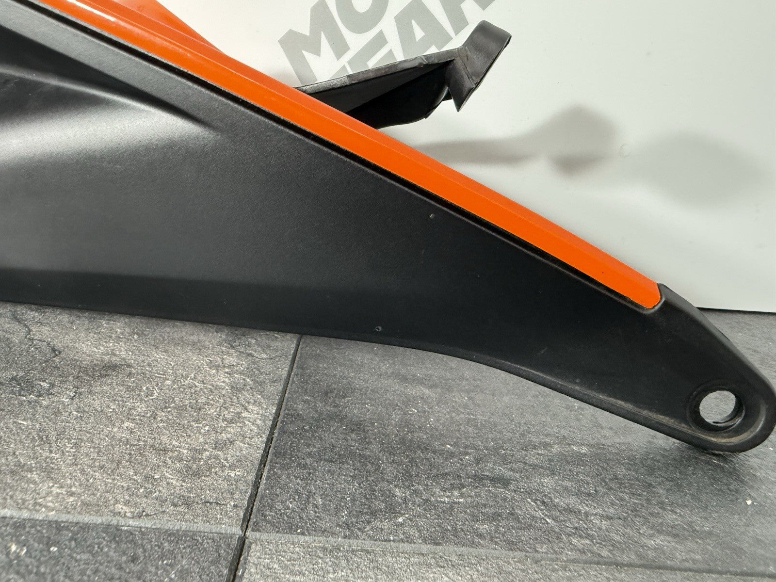 079b7e80-a698-4813-82c8-35ff104af3f5