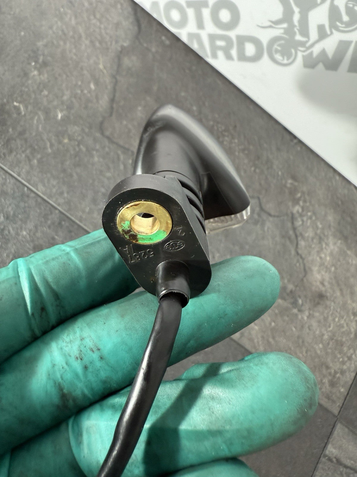 b1a65da7-f996-437a-b177-ba324f3171b4