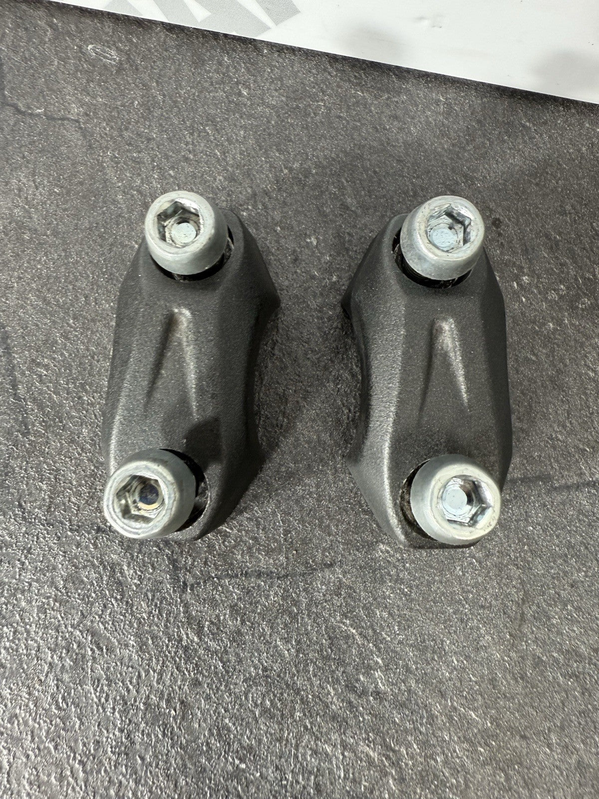 027c8e06-eef0-45c5-b6d3-aeb96e9e02e8