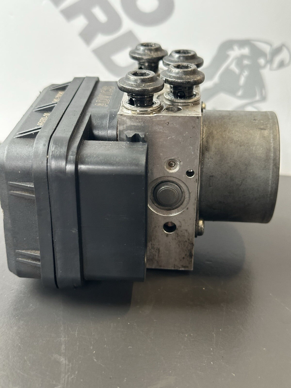 Yamaha MT07 ABS Pump 2014-2017 Yamaha MT-07 ABS pump 2014-2017 OEM