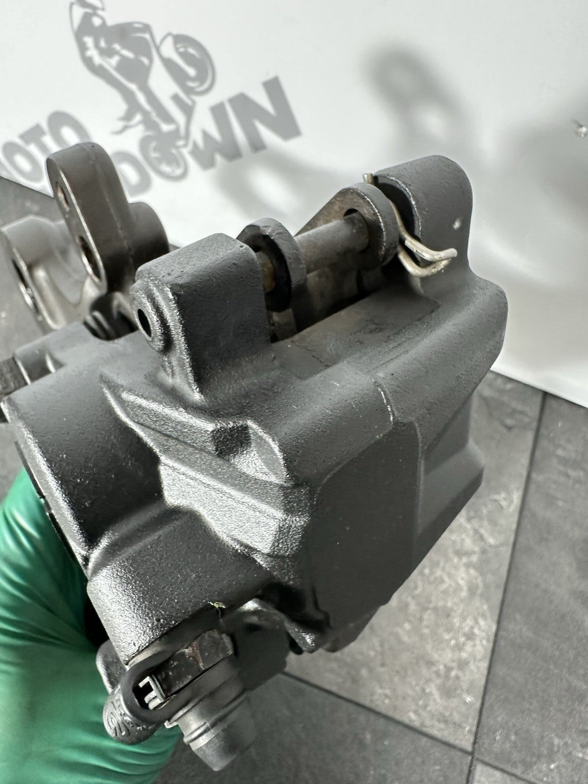 Triumph Street Triple 675 R 2015 Rear Brake Caliper 2013-2016 16470 Miles OEM
