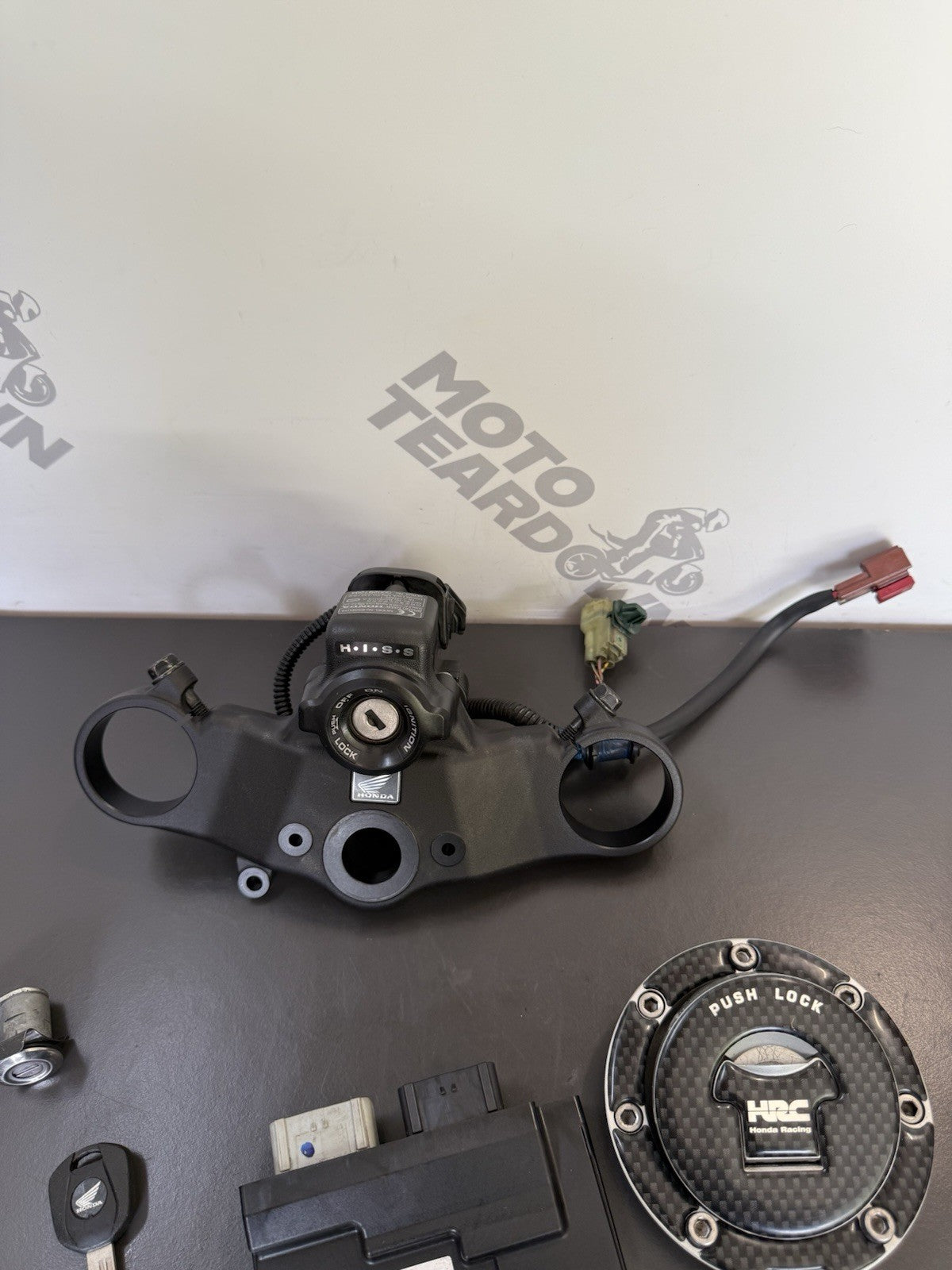 1a03c141-87c5-4b85-9d94-22fe35e23a19