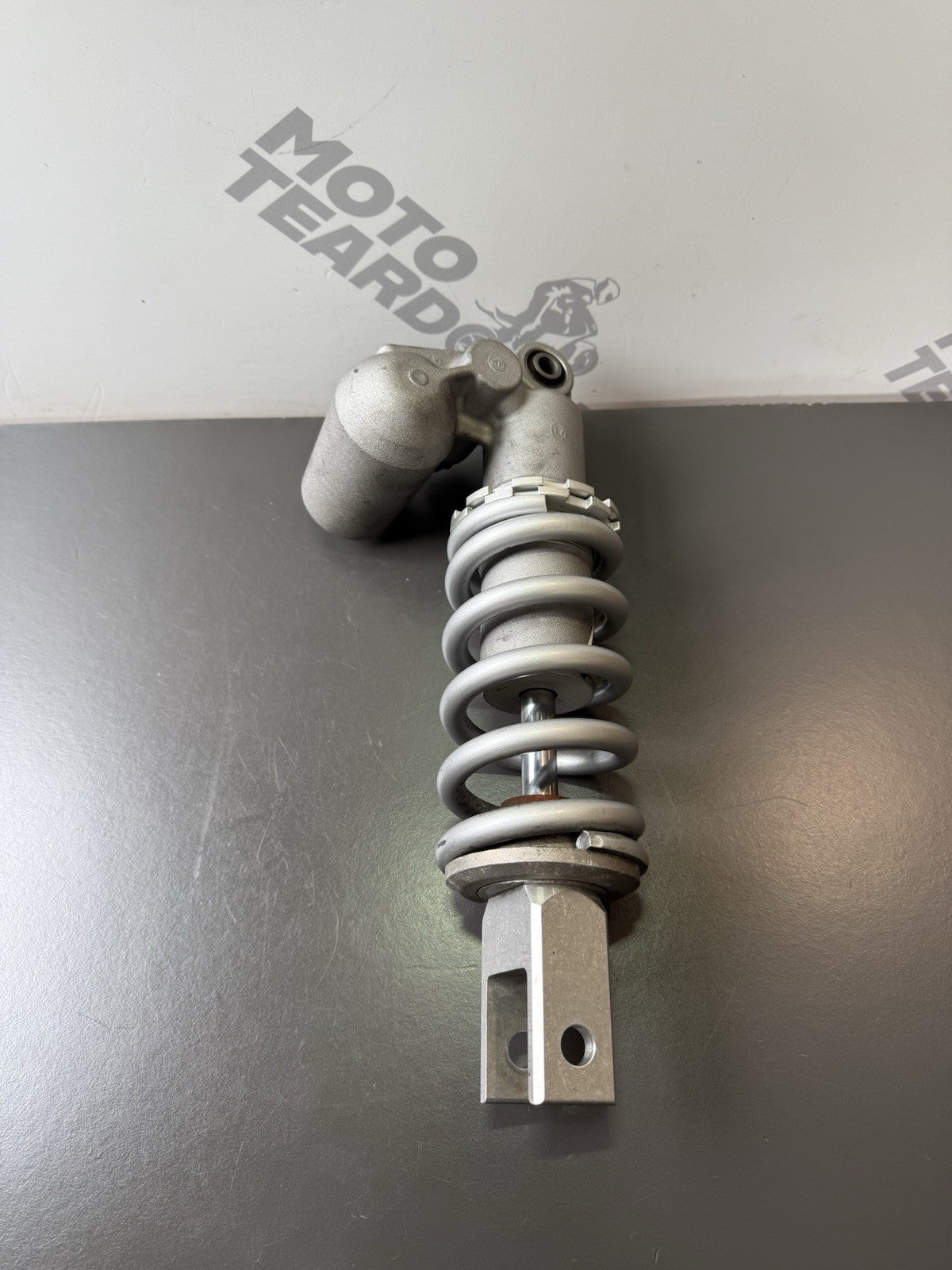 d6d48ee4-39e7-41b6-8d1f-21837d1943e0