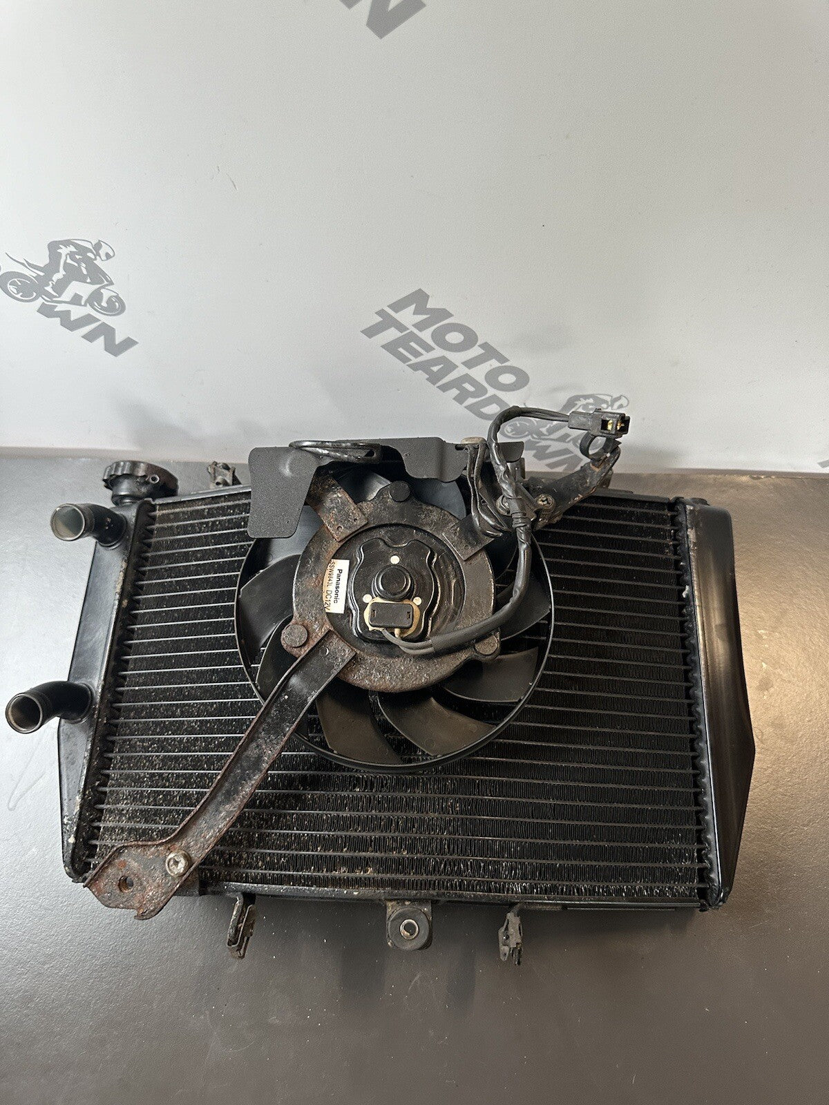 Triumph SPEED TRIPLE 1050 2013 RADIATOR WITH FAN 2011-2015 Radiator And Fan