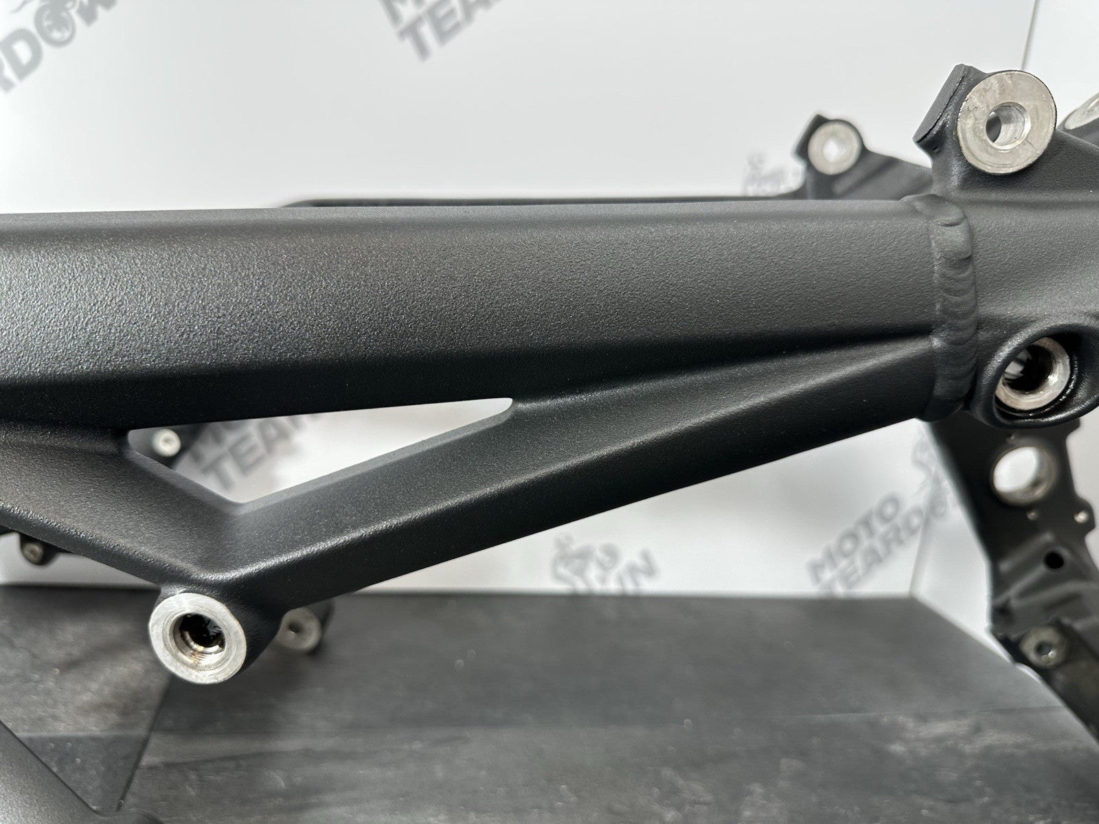 Triumph Street Triple 675 R 2015 Frame With V5 Main Frame 2013-2016 16470m CAT N