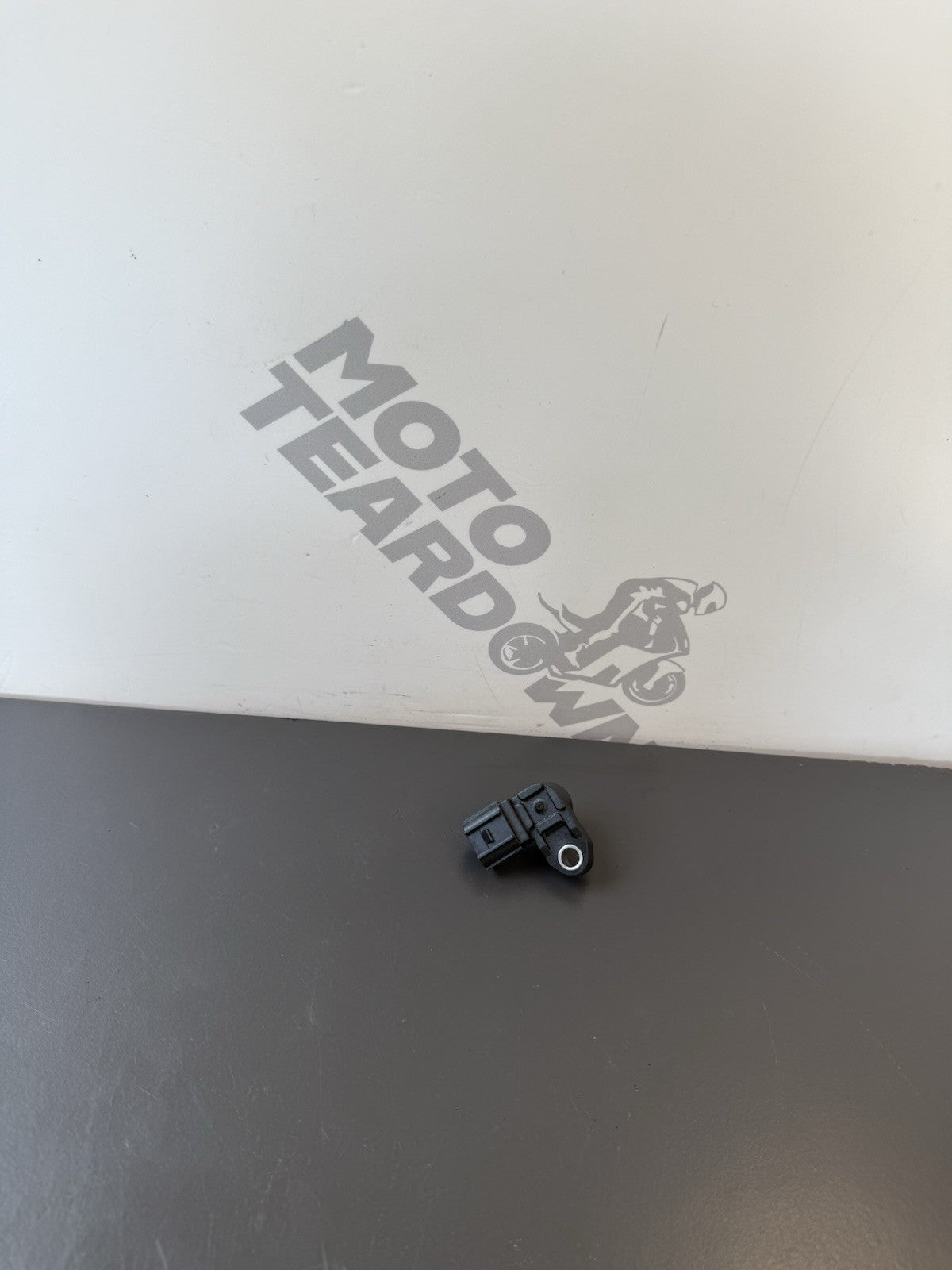 Triumph Trident 660 Air Sensor T1290975 Airbox Air Sensor 2021-2024 OEM Front