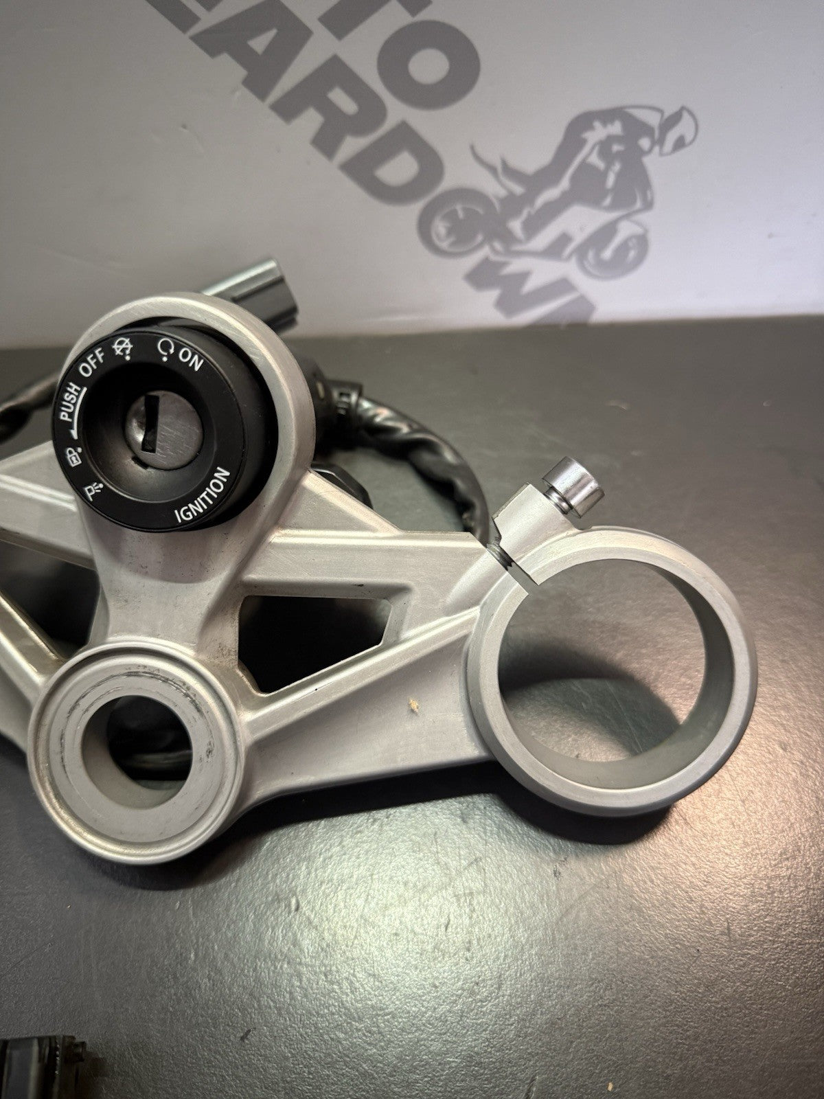 c59fd9dd-c7fb-4116-9d27-66eaa56f614d