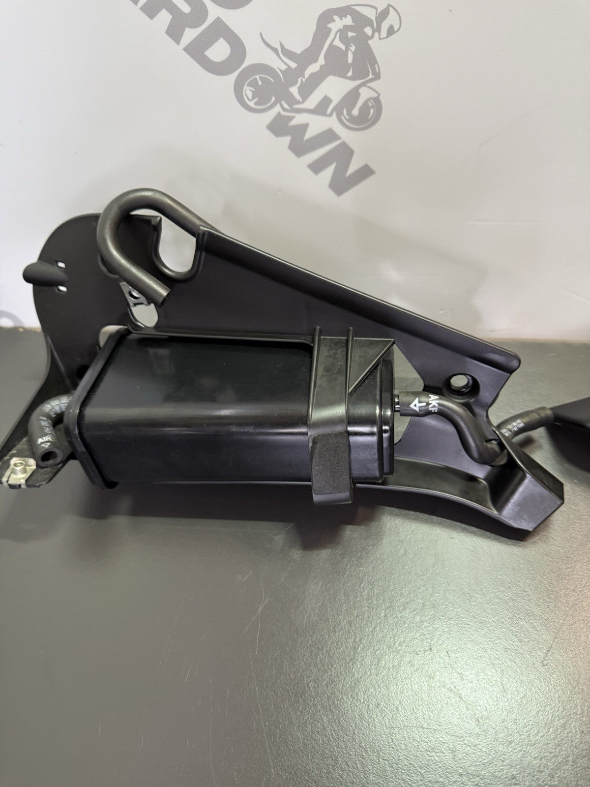 022ae27f-908d-44f9-a655-c94a84b3e045