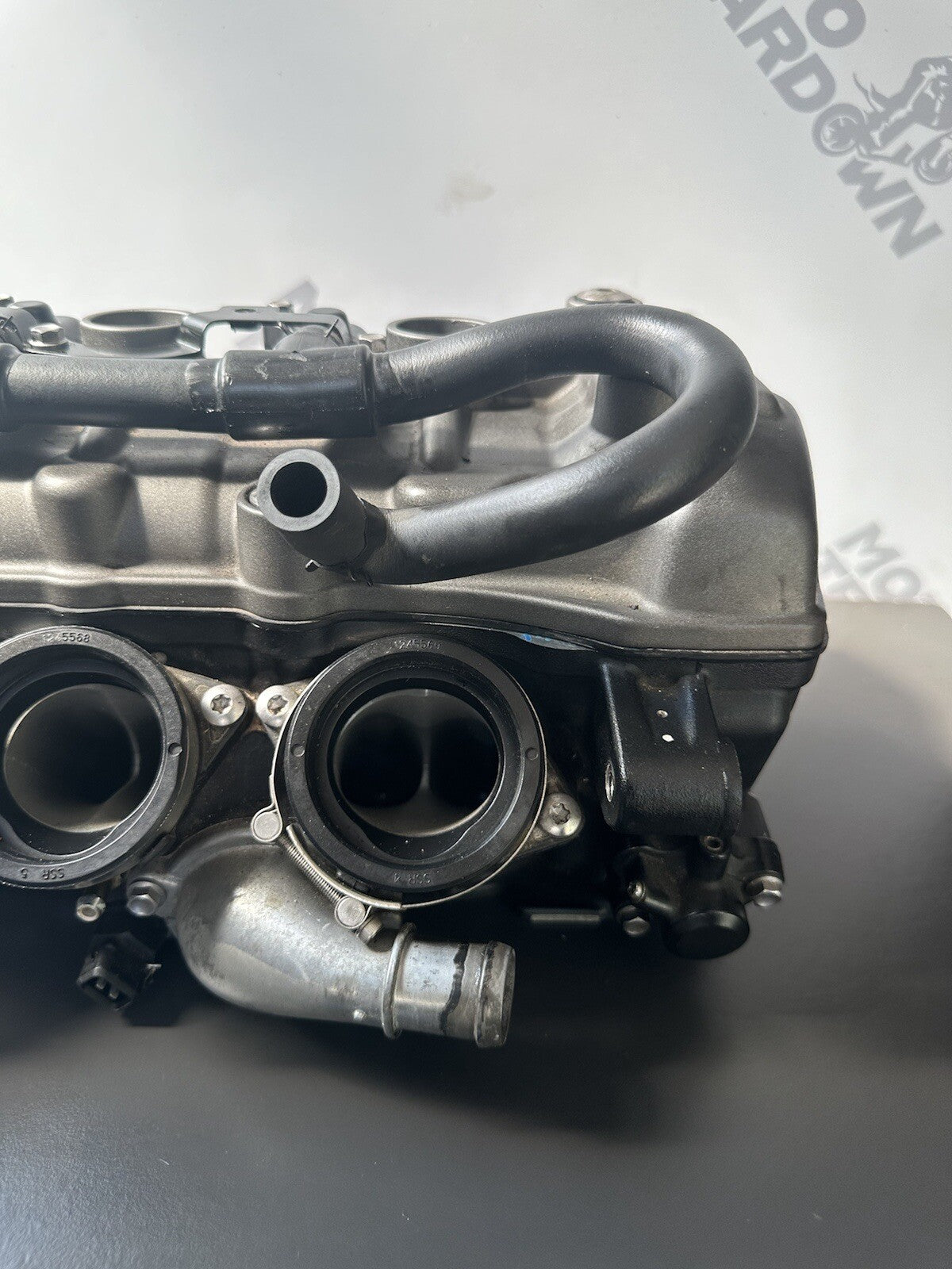 Triumph Speed Triple 1200 RR 2022 Engine Cylinder Head READ DESCRIPTION OEM