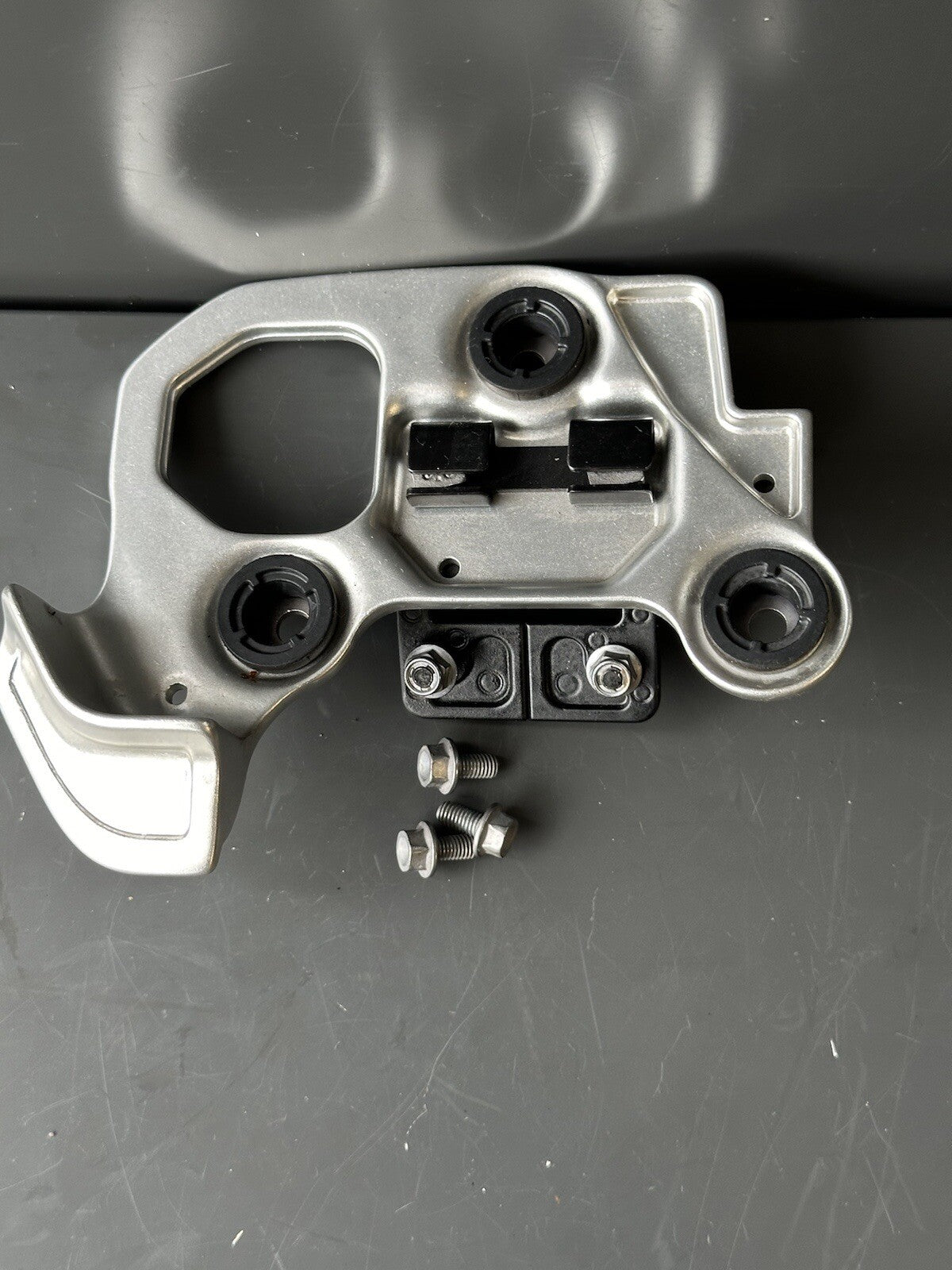 Triumph Street Triple 765 RS Speedo Bracket Clock Bracket Dash Mount Pivot OEM