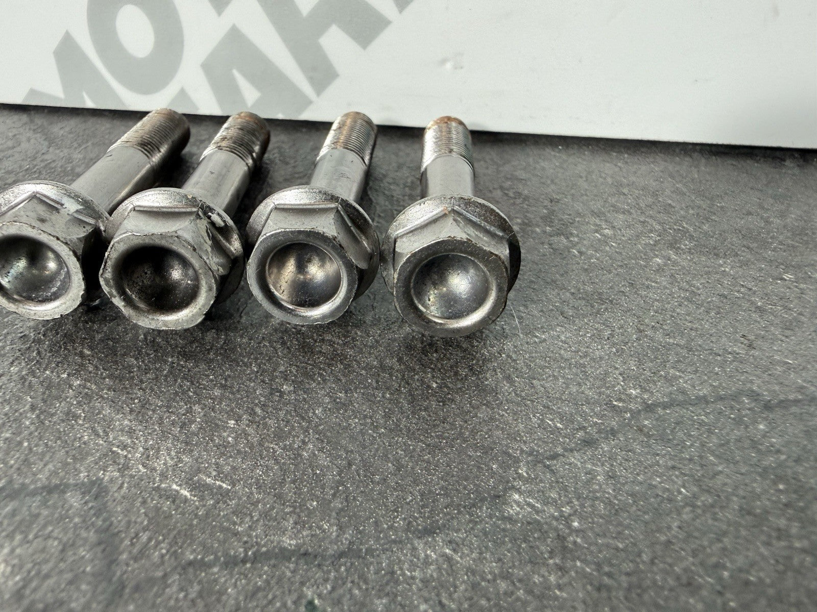 3032f098-a507-474c-b2f0-b99fa4f9d508