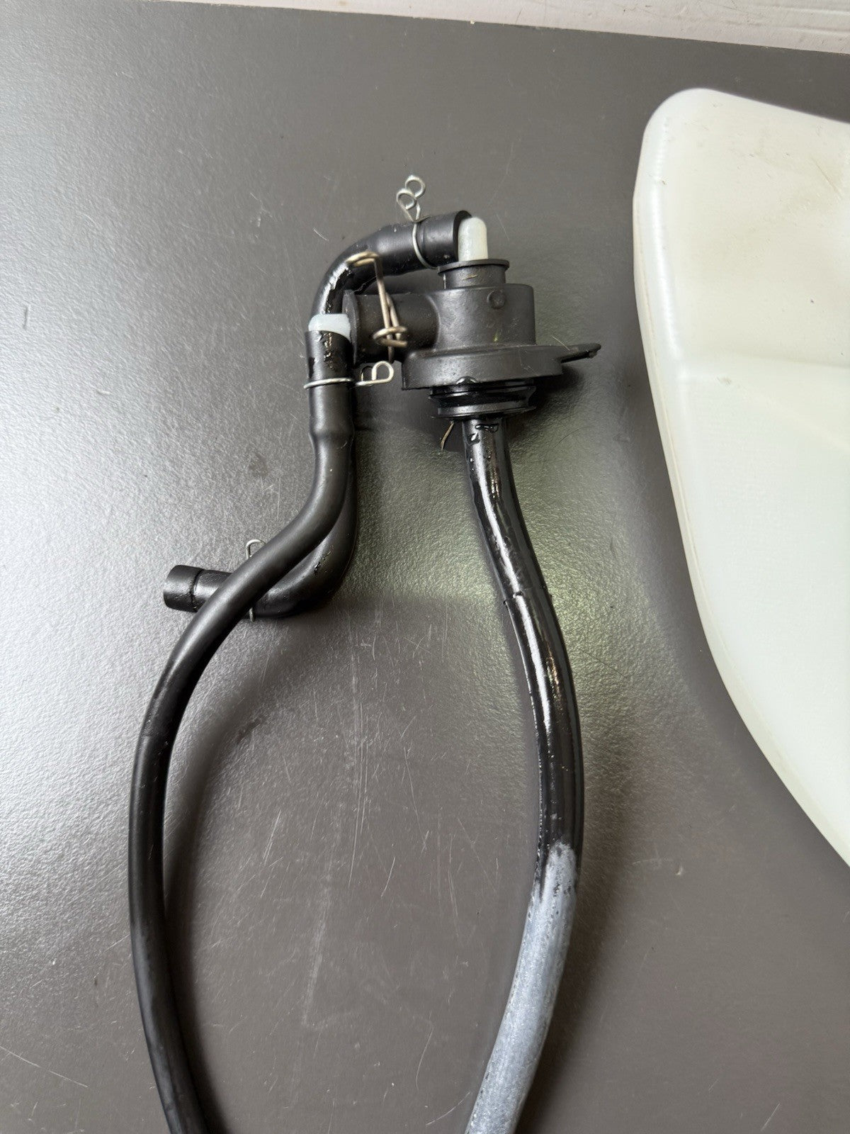 e7179d7e-5f04-4460-b6ce-5d939a609976