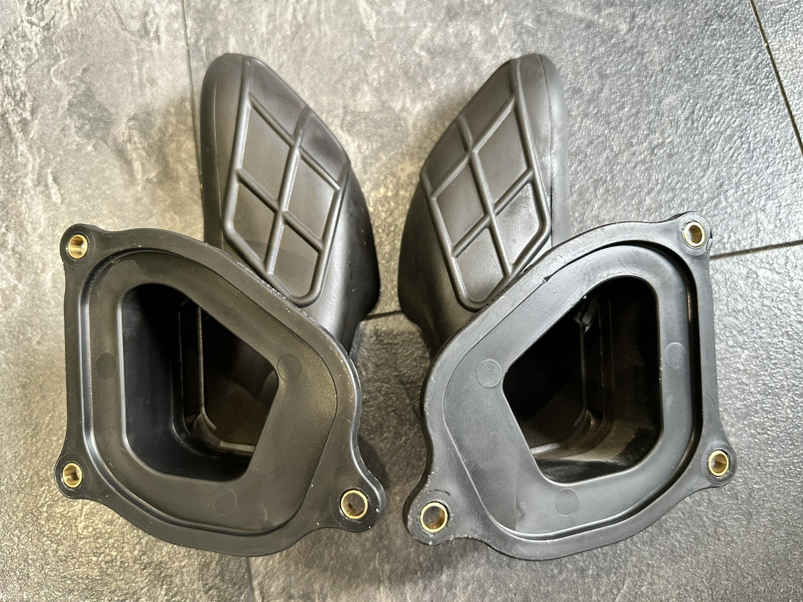 MV AGUSTA Dragster 800 RR LH44 2017 Air Intake Ducts Tubes Only 274 Miles OEM