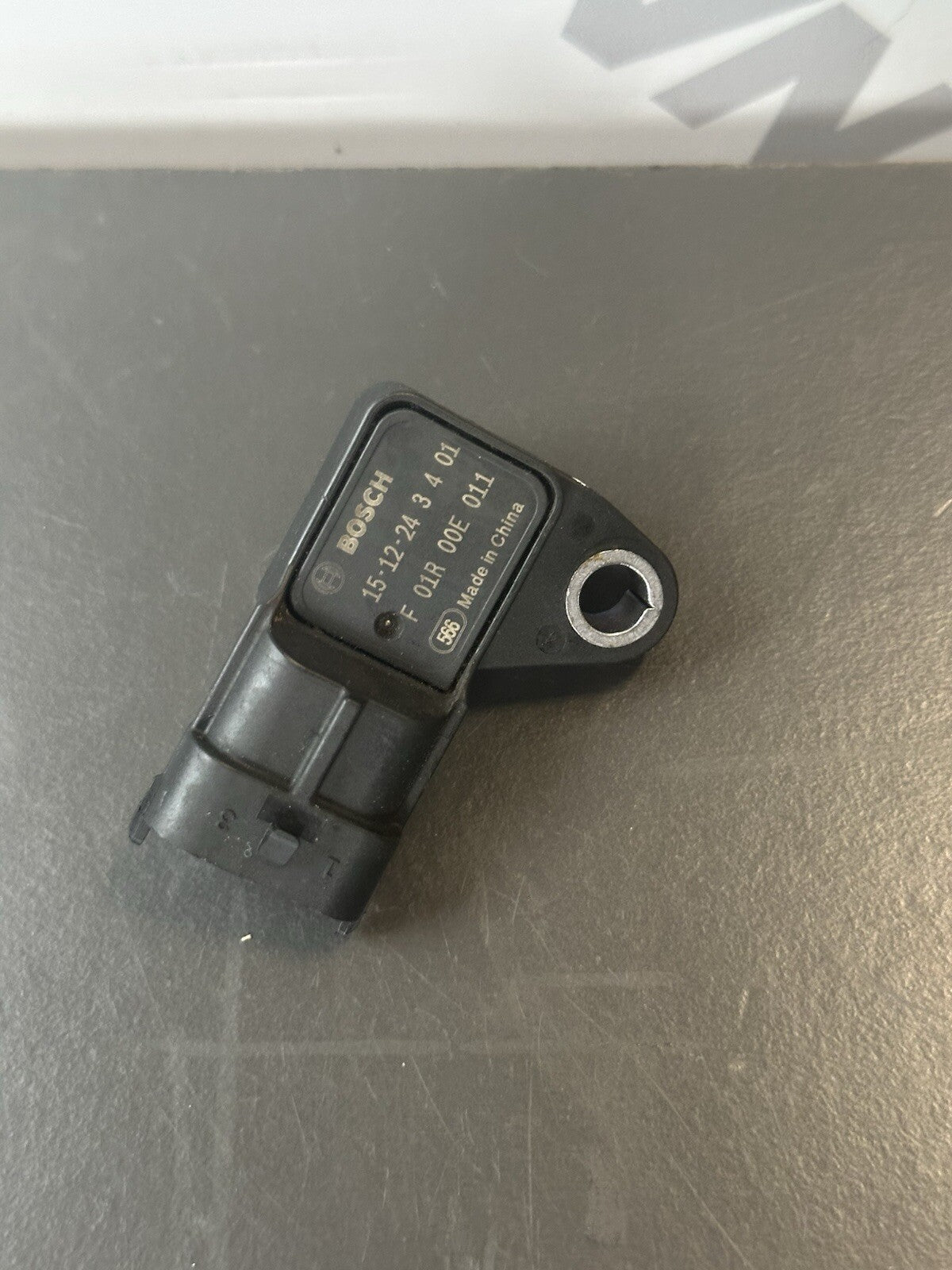 Aprilia Tuono V4 1100 Factory 2017-2019 Air Pressure Sensor Unit 9105miles OEM